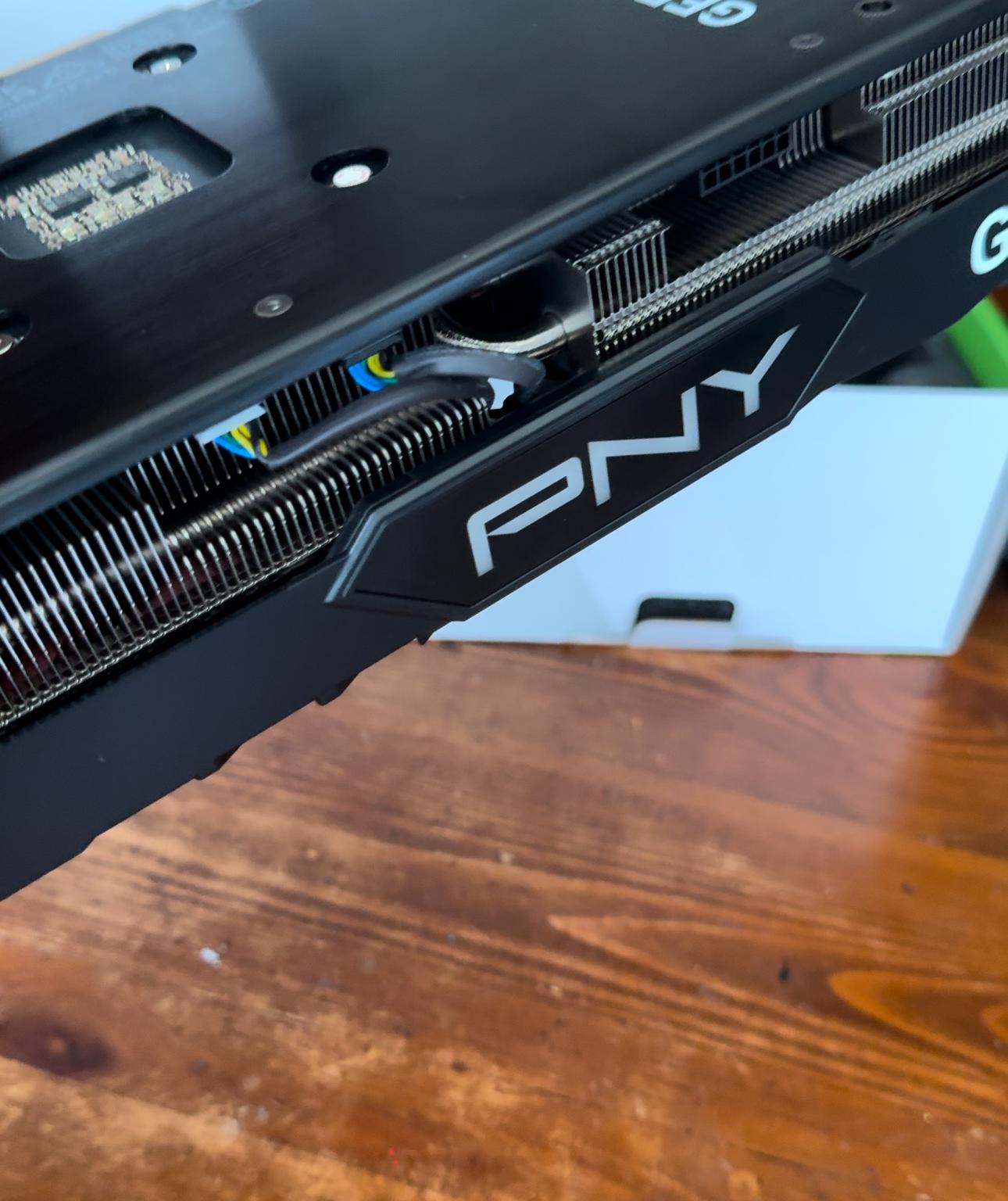 RTX 4080 SUPER PNY 16BG Verto OC