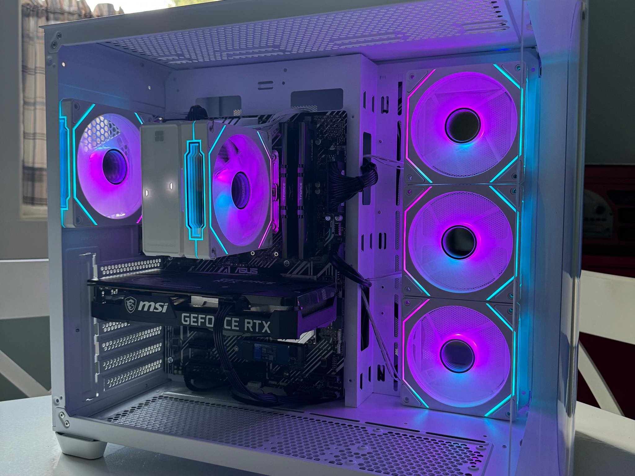 White&Black Gaming PC - 3060 - i5 10400f - 16GBs ram - 1Tb Nvme
