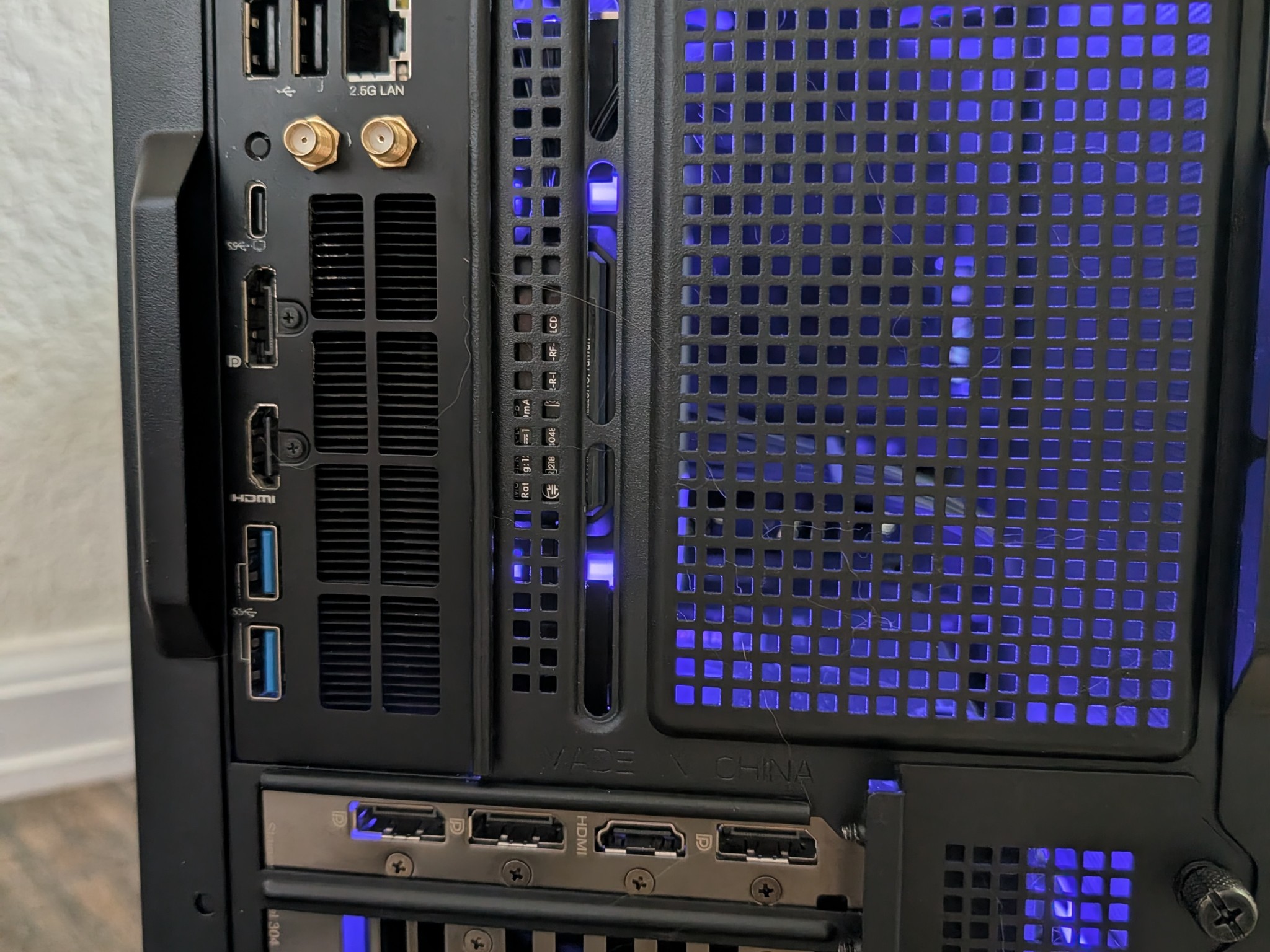 Minisforum BD770i 7745HX ITX Build! | 4070 Super | 2TB NVME | 48GB DDR5