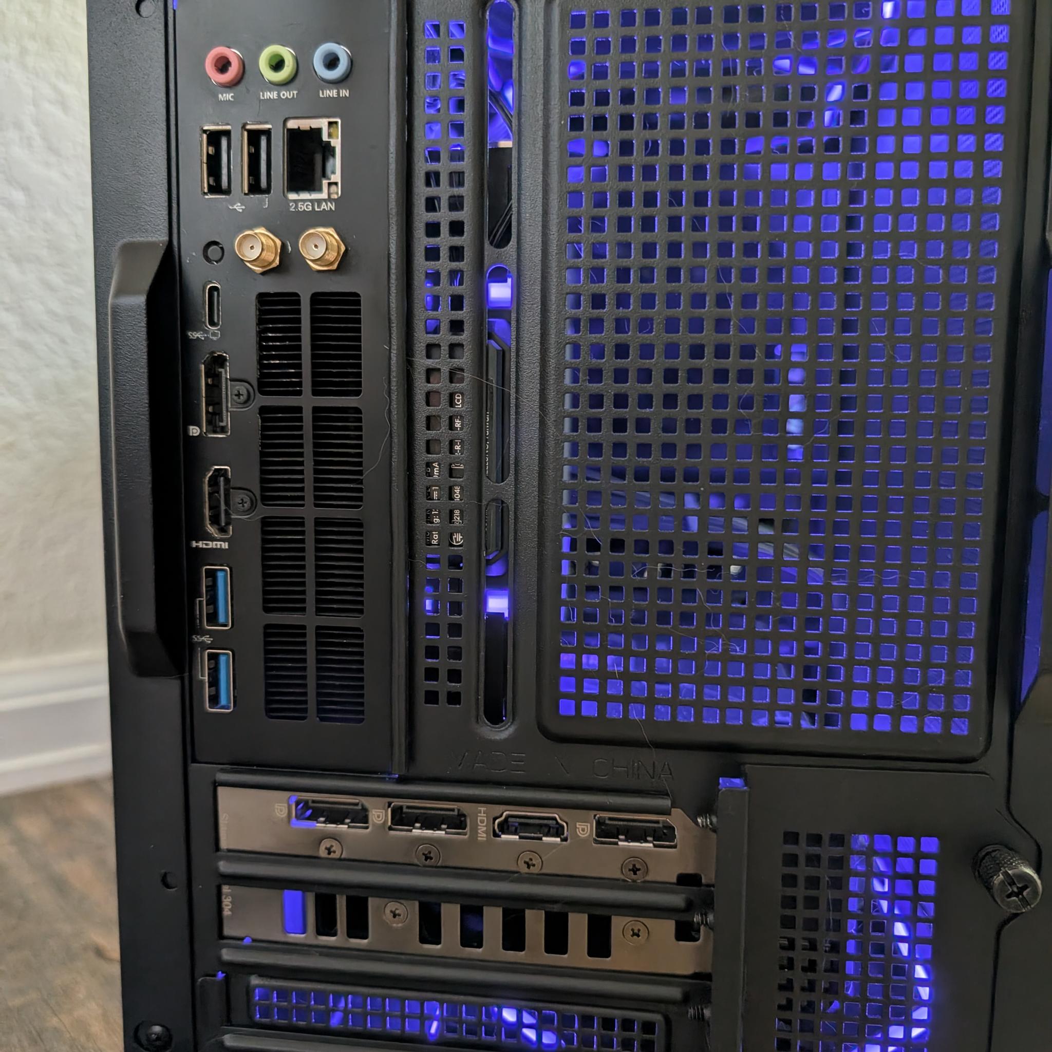 Minisforum BD770i 7745HX ITX Build! | 4070 Super | 2TB NVME | 48GB DDR5