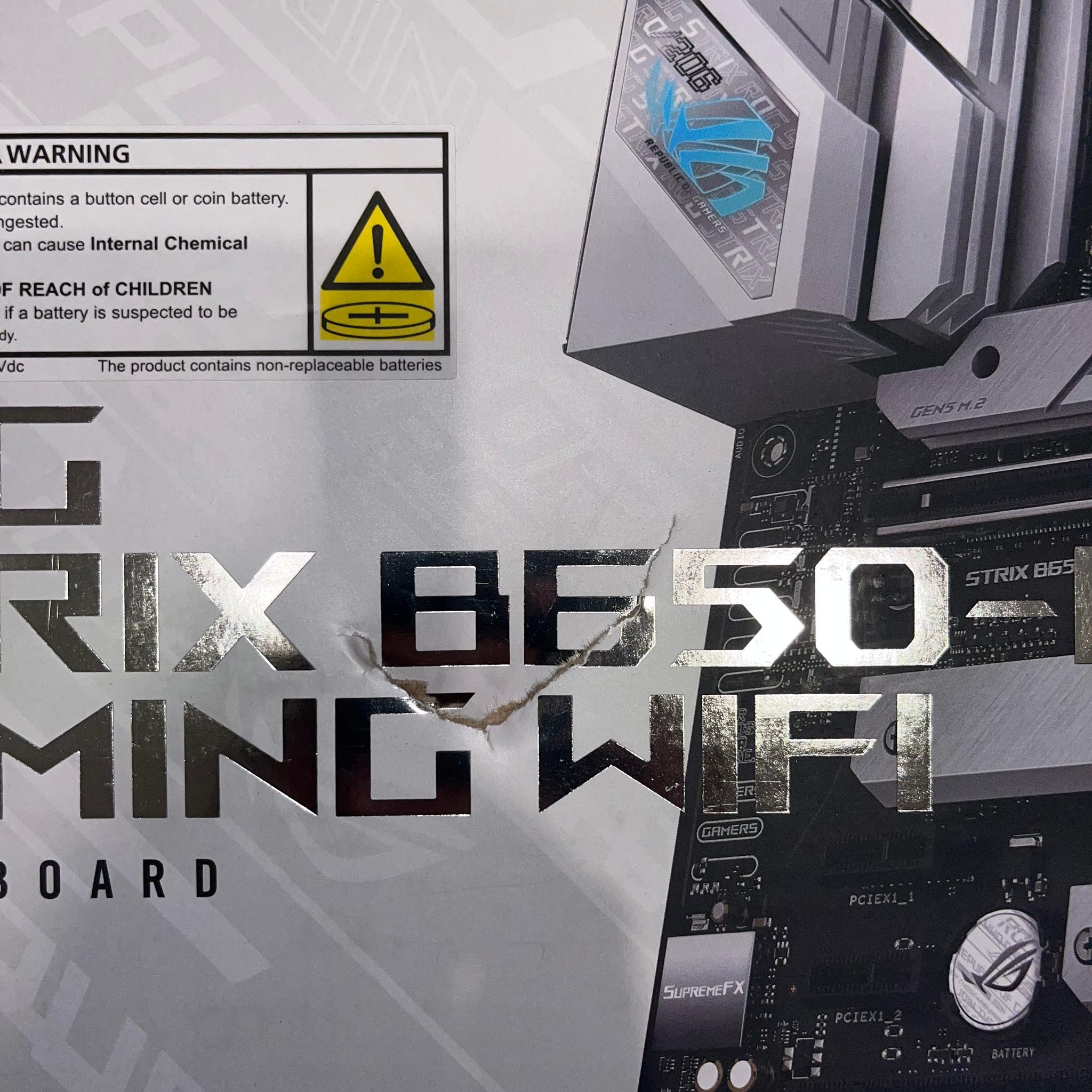 ASUS ROG STRIX B650-A GAMING WIFI (Socket AM5) AMD B650 ATX DDR5 Wi-Fi 6E AURA