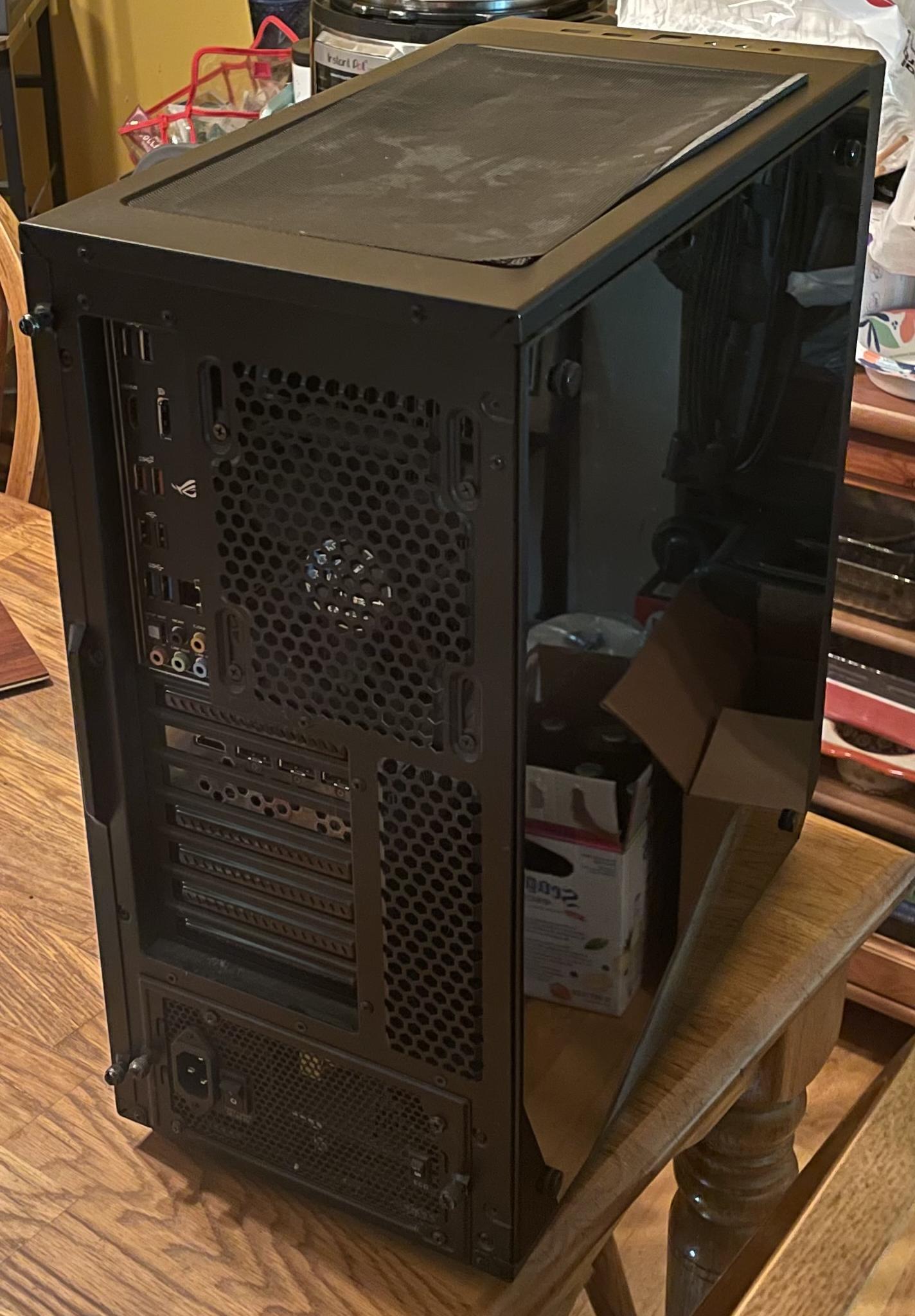Gaming PC! RTX 3070, RYZEN 7 3700X, 16 GB RAM
