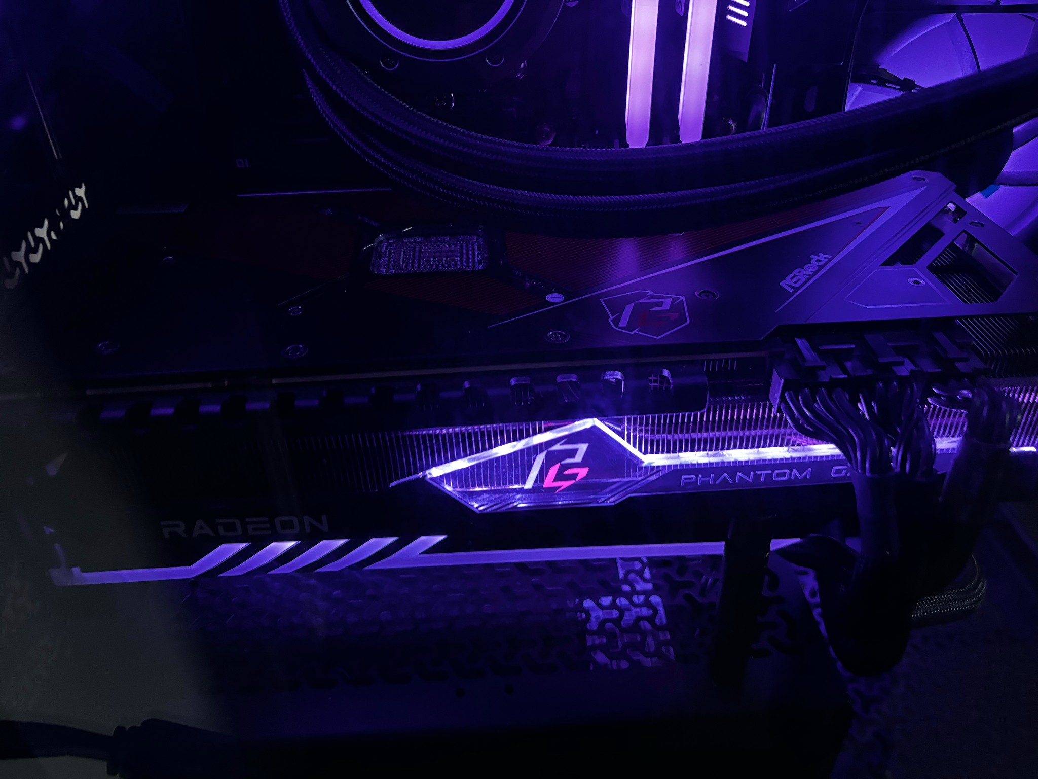 ryzen 5 5600x b550 motherboard 7900xtx phantom 24g asrock gpu 1600 watt evga power supply