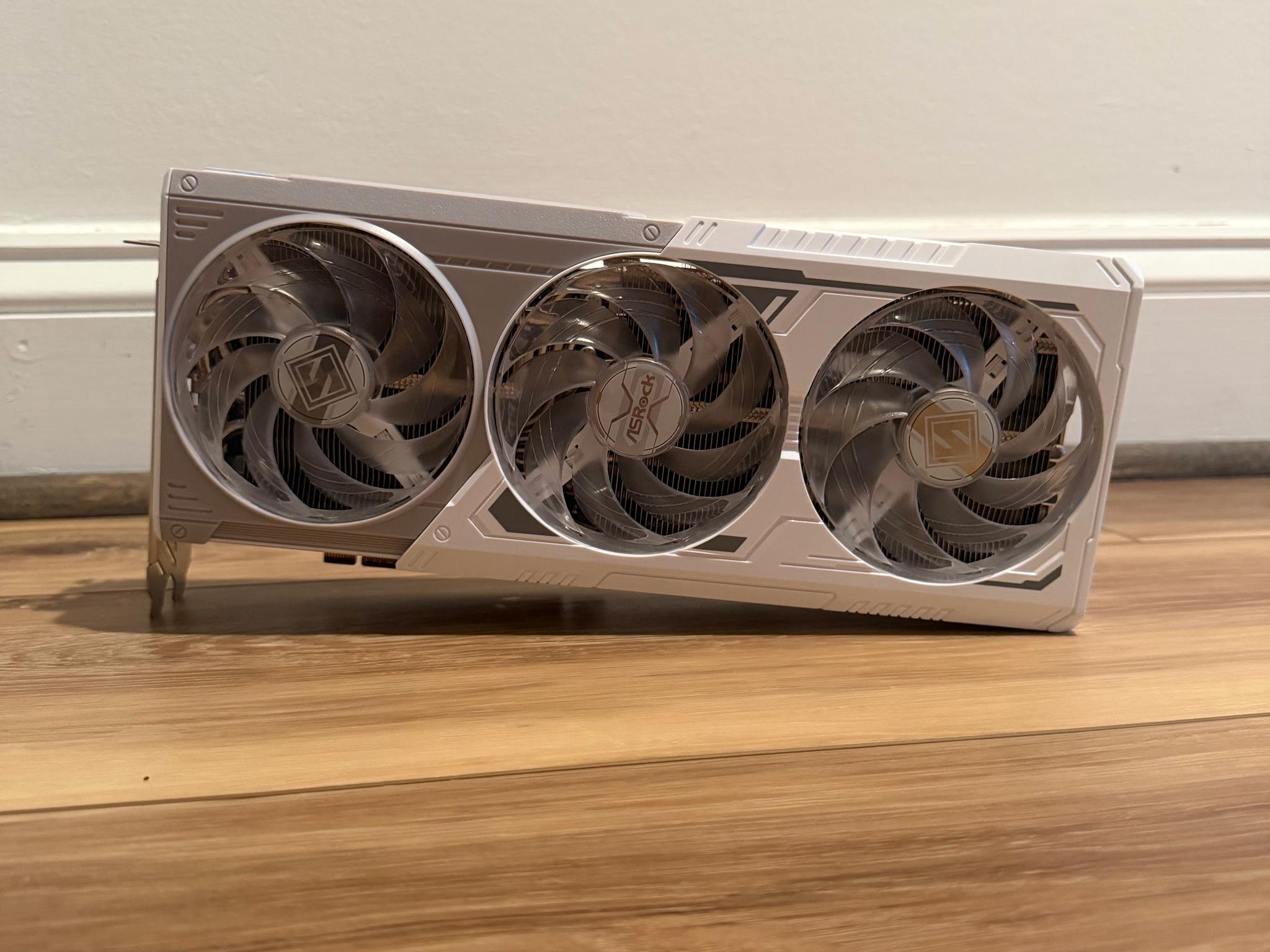 ASRock Steel Legend White RX 9070 XT 16GB