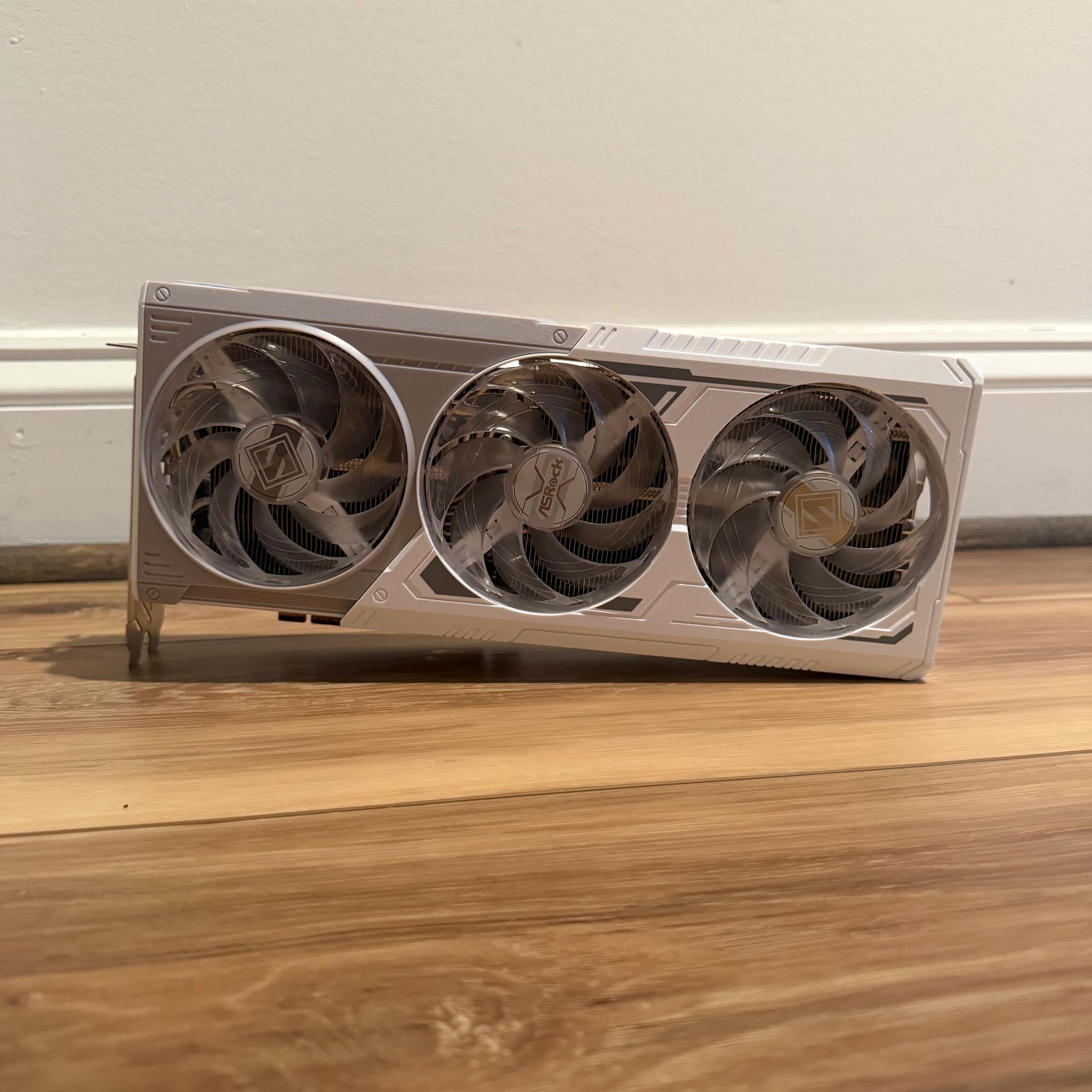 ASRock Steel Legend White RX 9070 XT 16GB