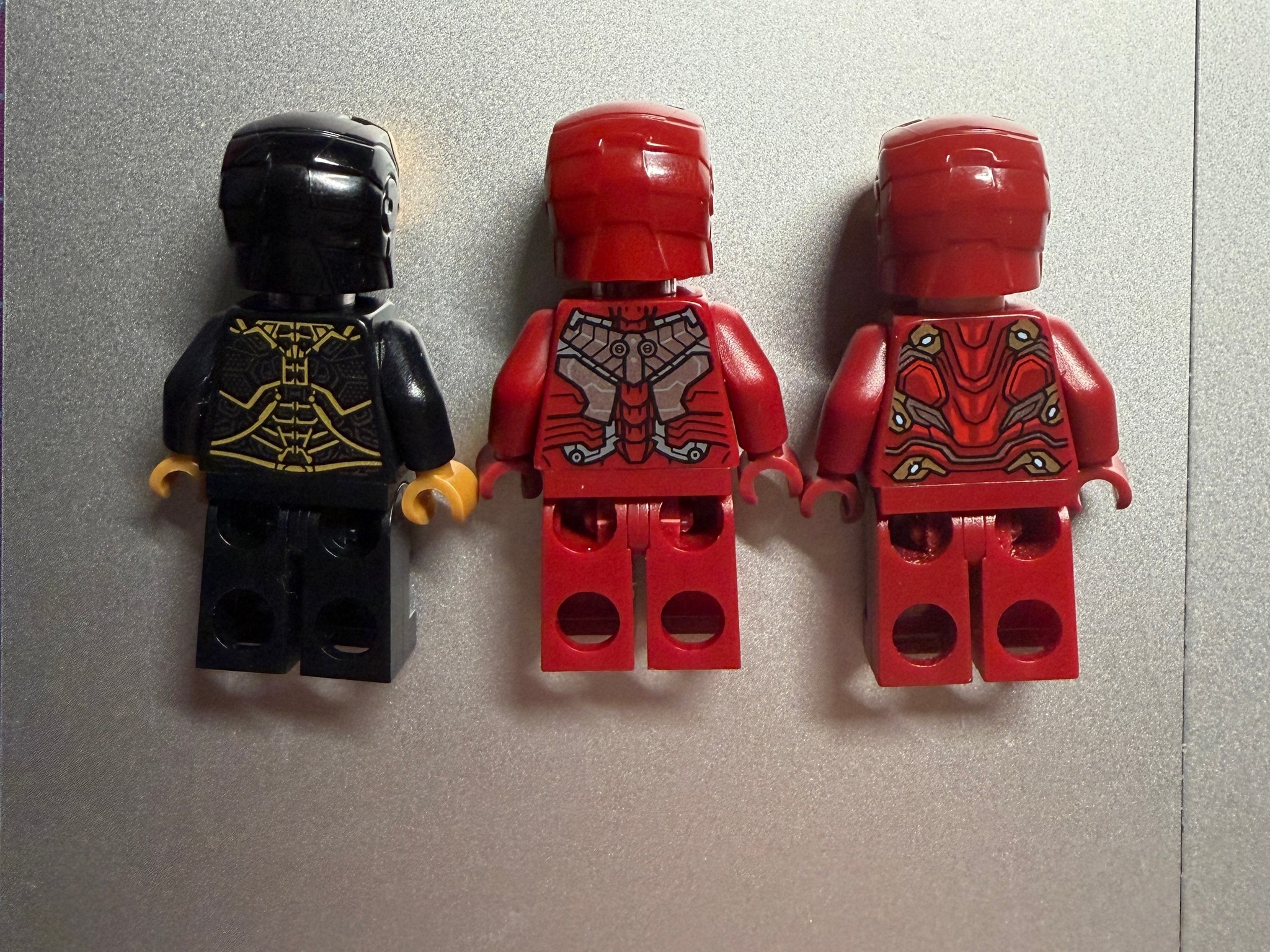 LEGO Iron Man Hall of Armor 76125 Minifigures (Mark 5, 41, 85) (Extra Set 2)