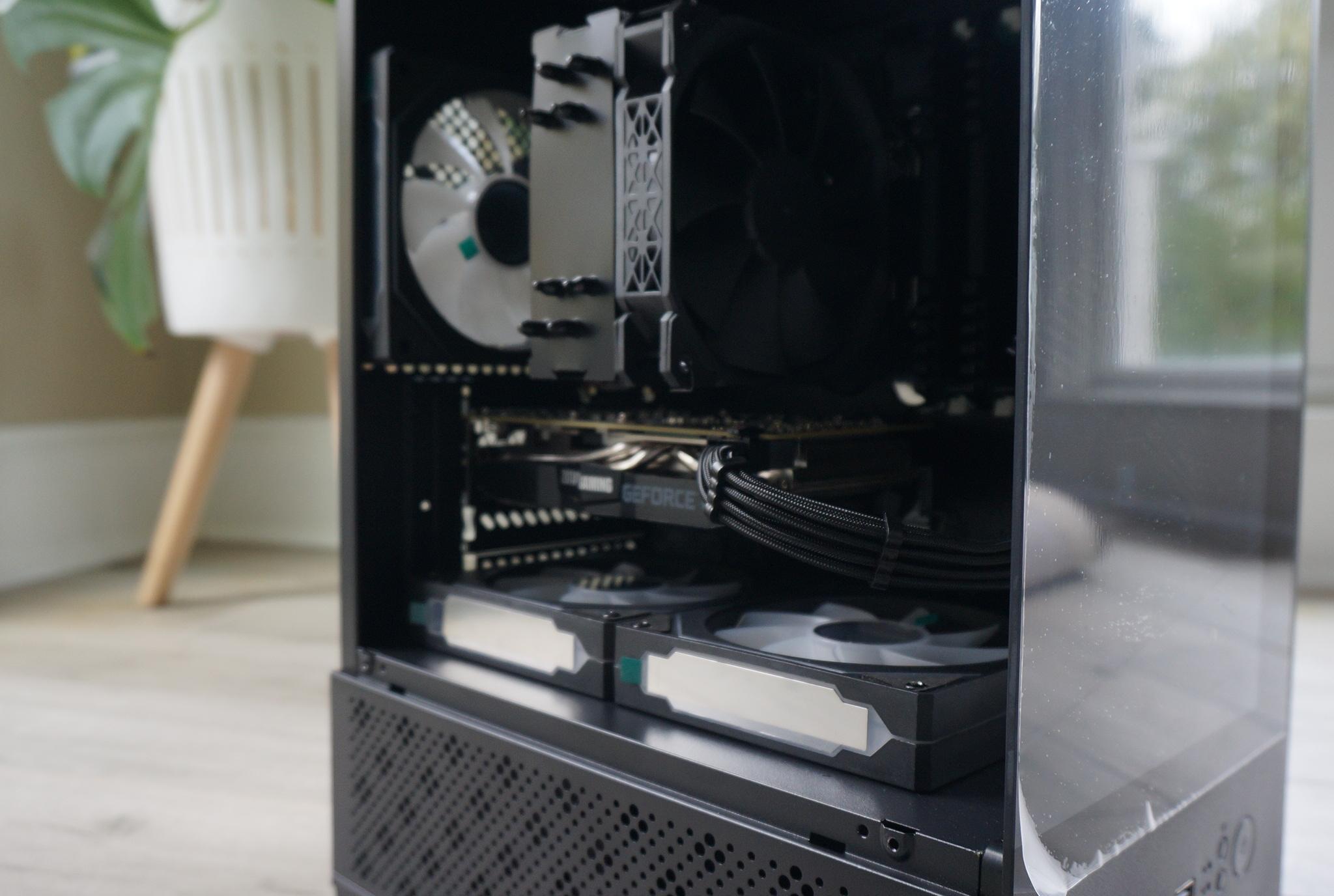 ❄️❄️ | GTX 1660 SUPER | Intel I7-7700 | 16GB DDR4 | SSD | ❄️❄️