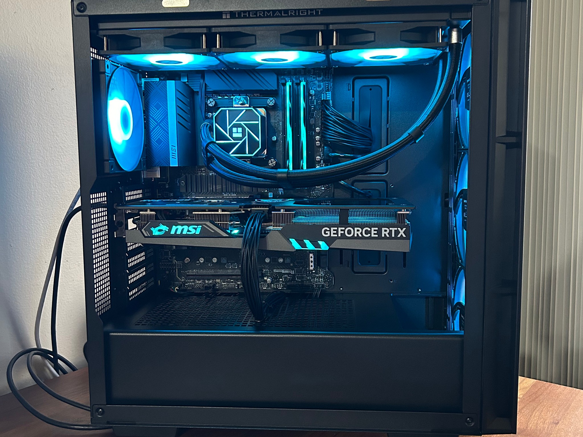**WEEKEND SALE** RTX 4070 | Intel i5 12600K | 32GB DDR5 | WIFI | The Dragon's Den
