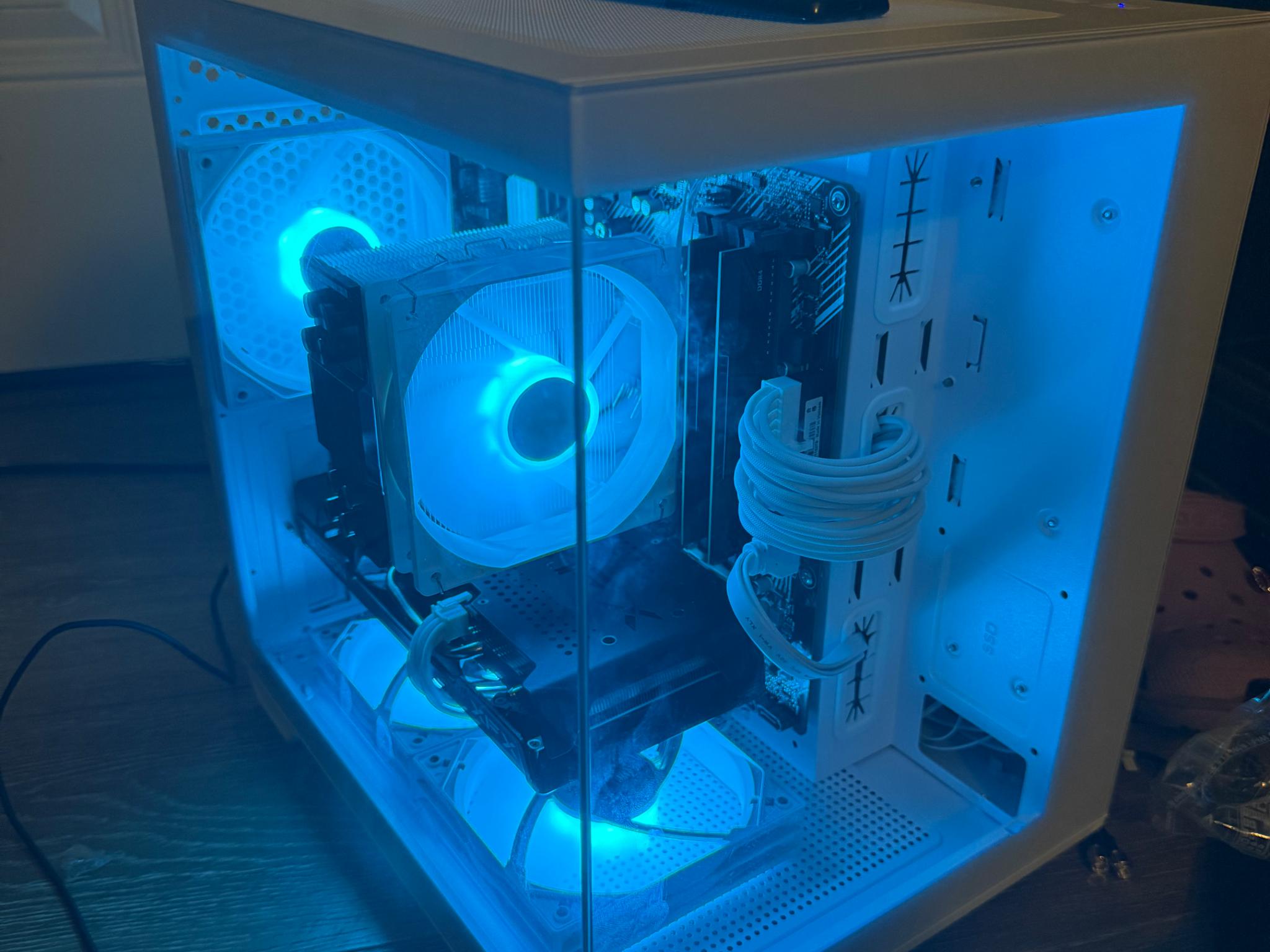 Gaming pc |Ryzen 5 4500| AMD 6500XT |1TB |