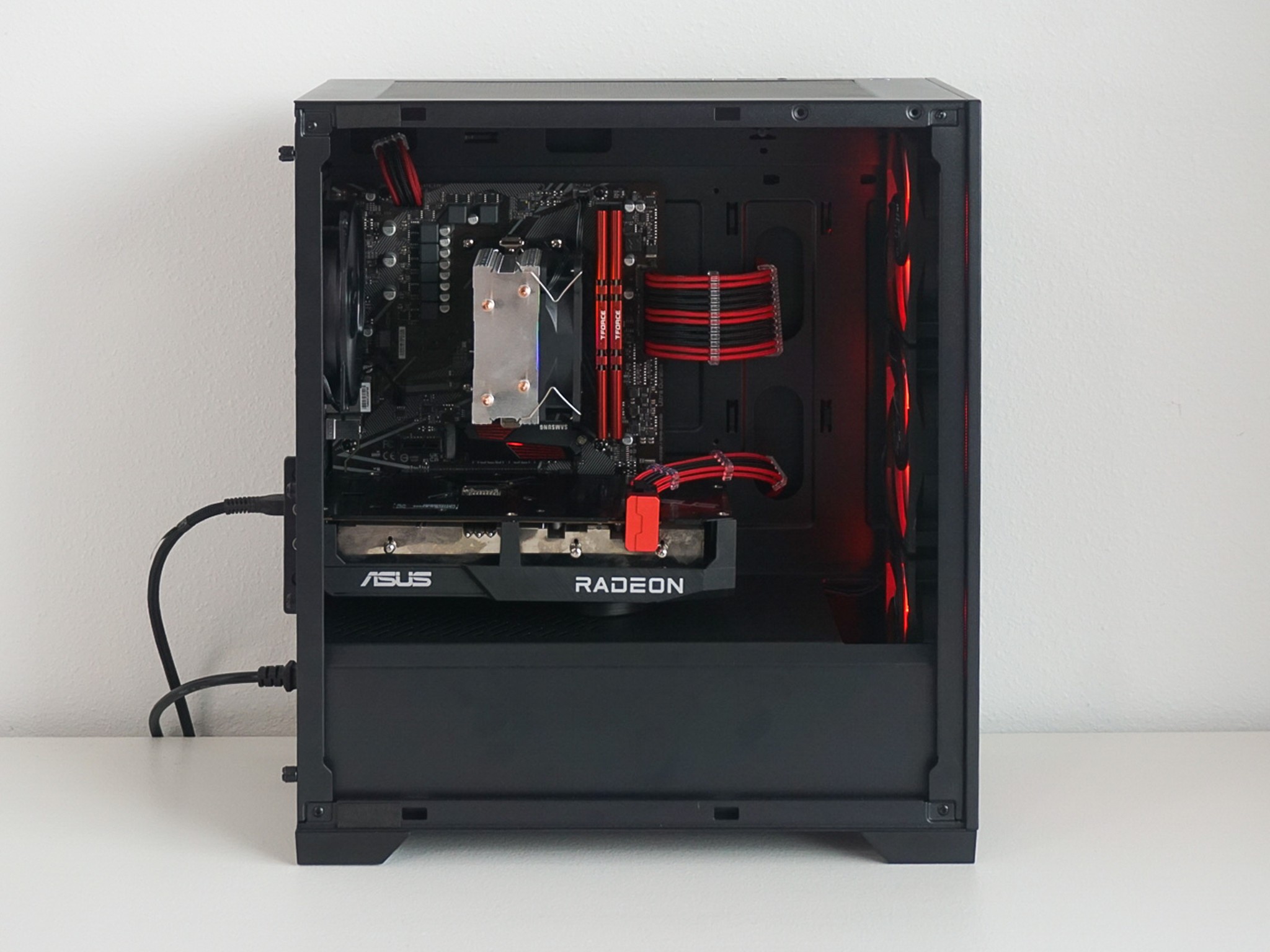 KOA - Ryzen 5 5600X / RX 7600 8GB / 16GB RAM / 1TB NVMe SSD - Gaming PC