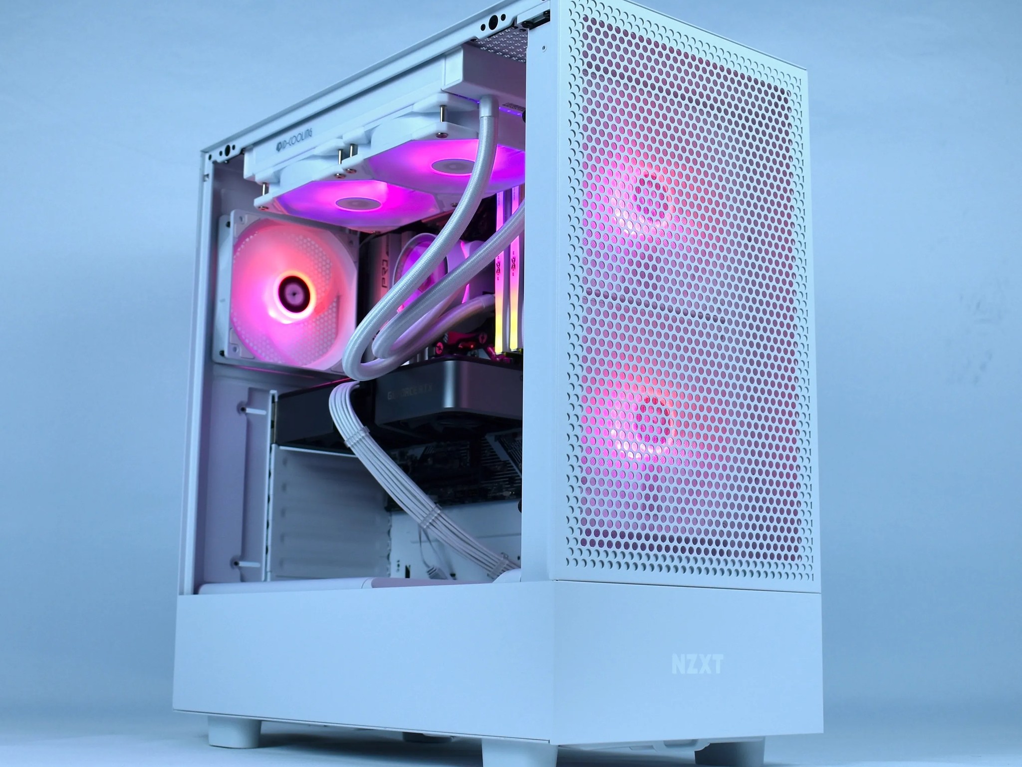 ❄️SNOW❄️ 1440p Custom Gaming & Streaming PC | Ryzen 7600X, NVIDIA RTX 3070, 1TB SSD, 32GB DDR5, WiFi