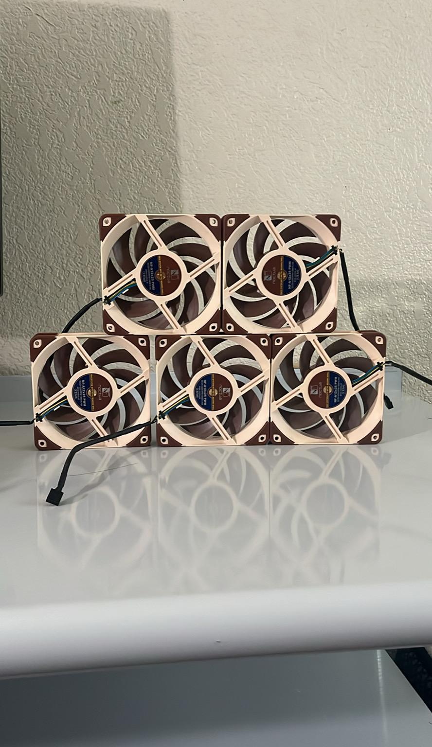 Noctua NF-A12x25 PWM, Premium Quiet Fan, 4-Pin (120mm, Brown)X5 fans