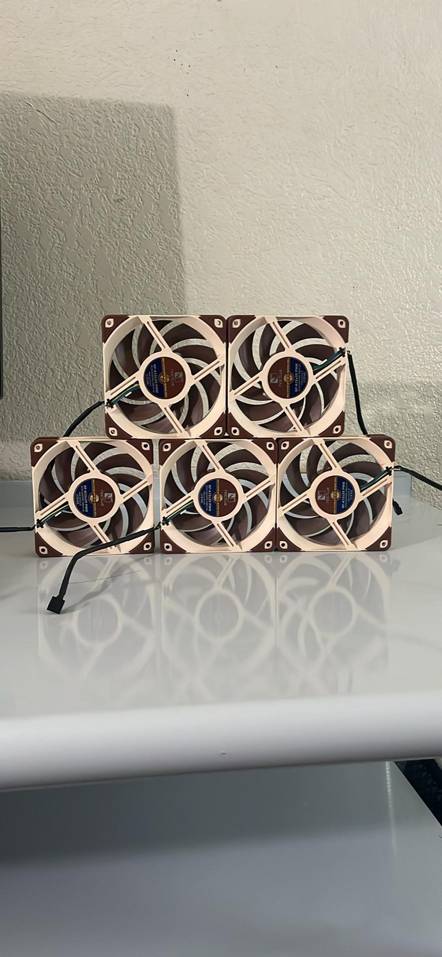 Noctua NF-A12x25 PWM, Premium Quiet Fan, 4-Pin (120mm, Brown)X5 fans