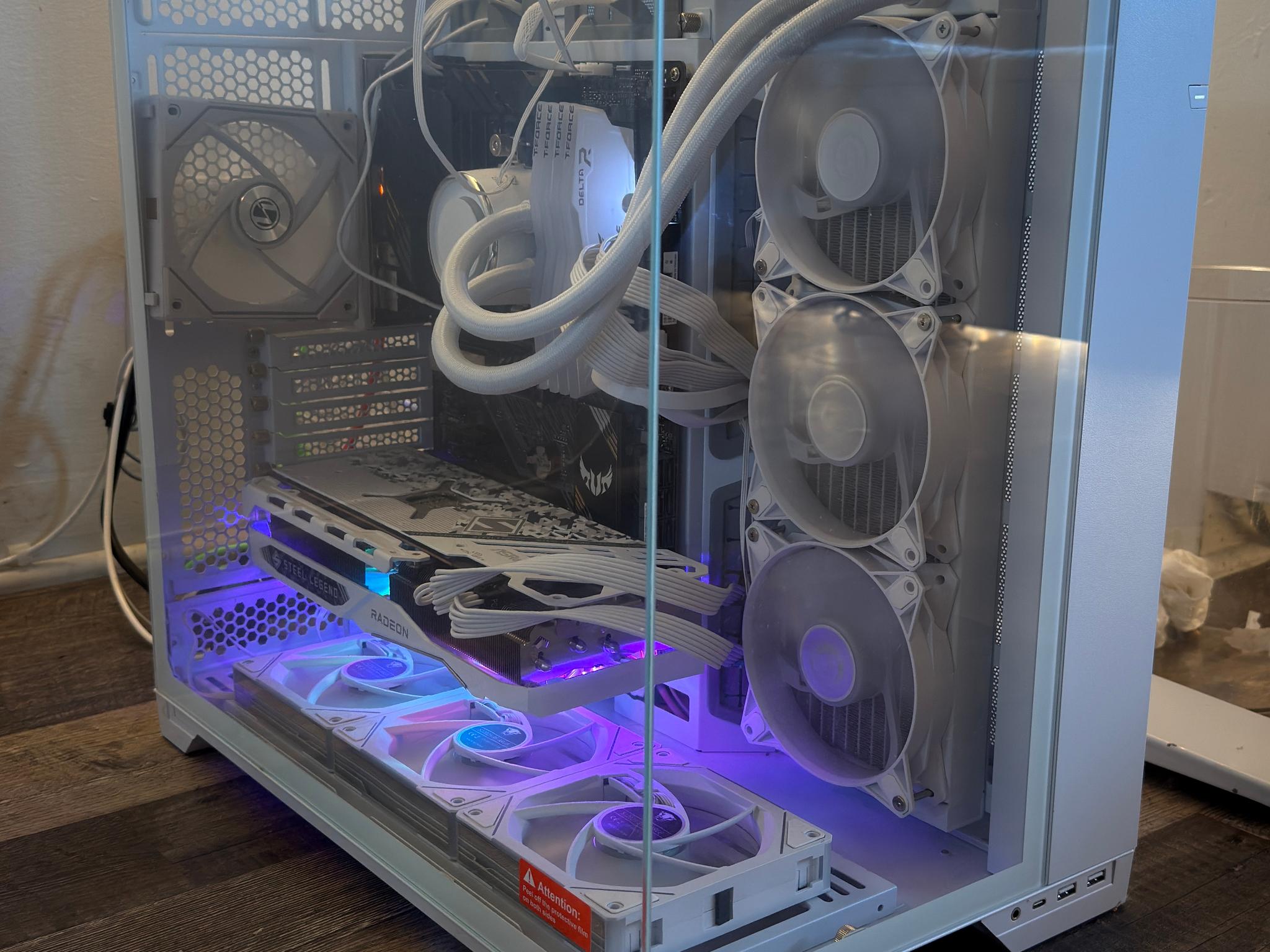 Radeon RX 7800 XT Custom Gaming PC - Ryzen 9 5900X