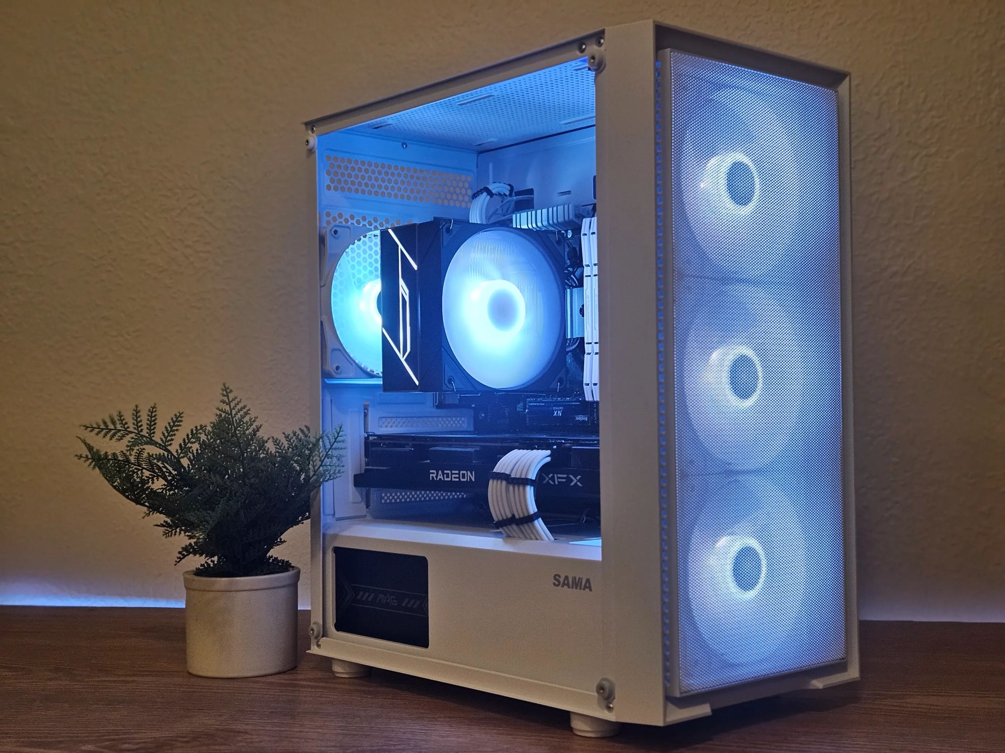🗻Snowy Peak🗻 | RX 6700 | Ryzen 3600 | 32gb Ram | 1TB SSD