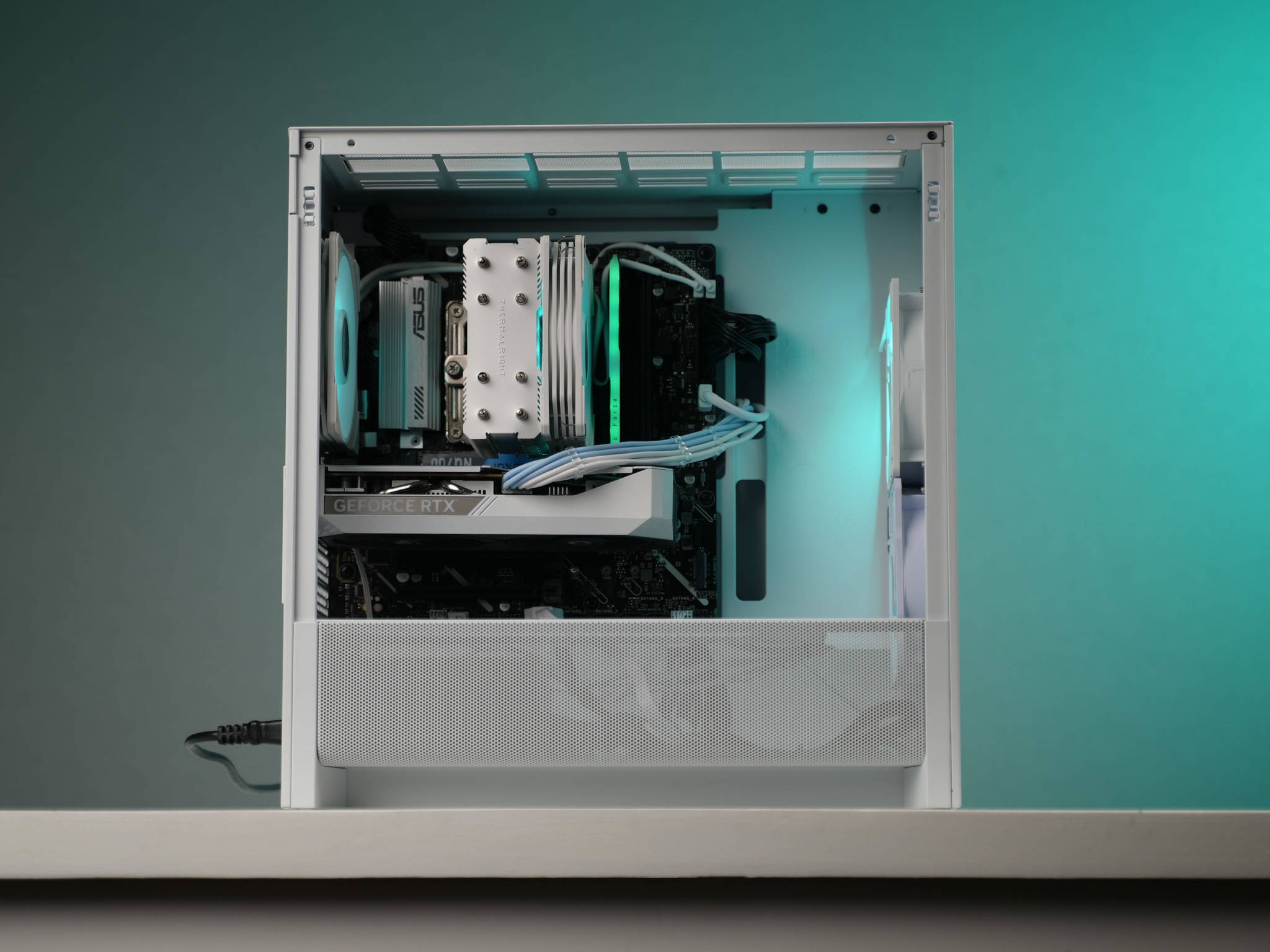 “PRO-ZEROFORM” RTX 5060 Intel Core i5 13400F 16GB 1TB Windows 11 Gaming PC Powerhouse