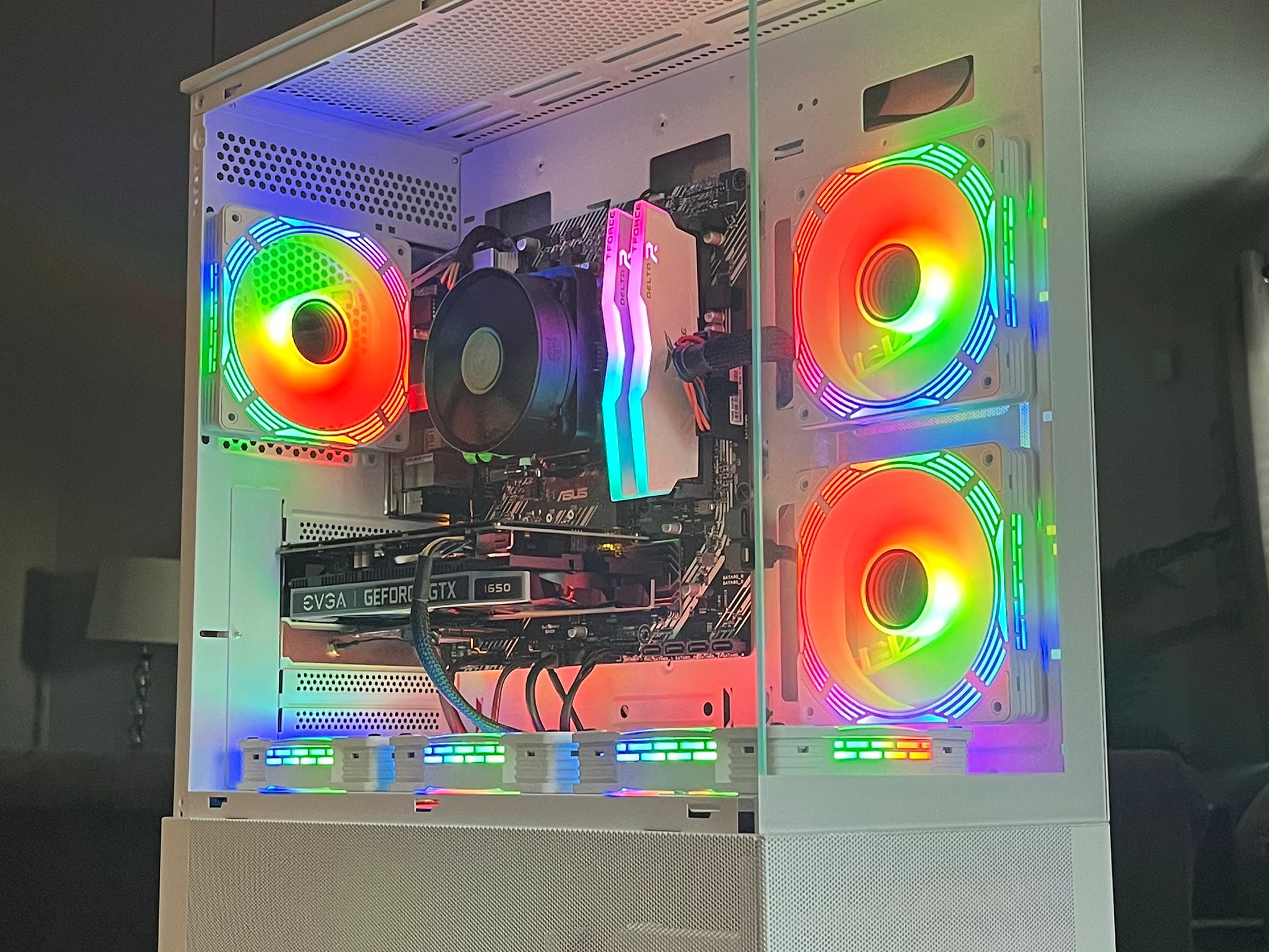 Custom RGB Gaming Computer/PC