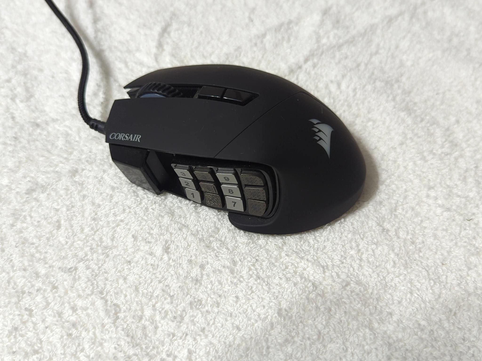 Corsair Scimitar Pro RGB mouse in great condition!