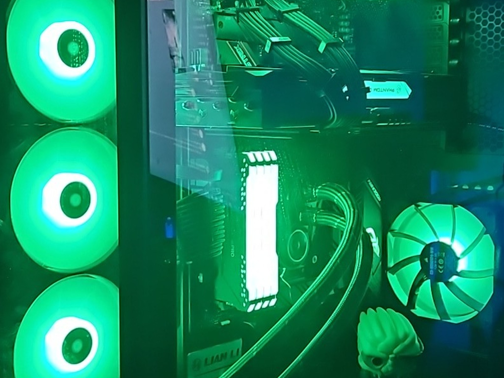 Phantom Gaming AMD 6800 16GB