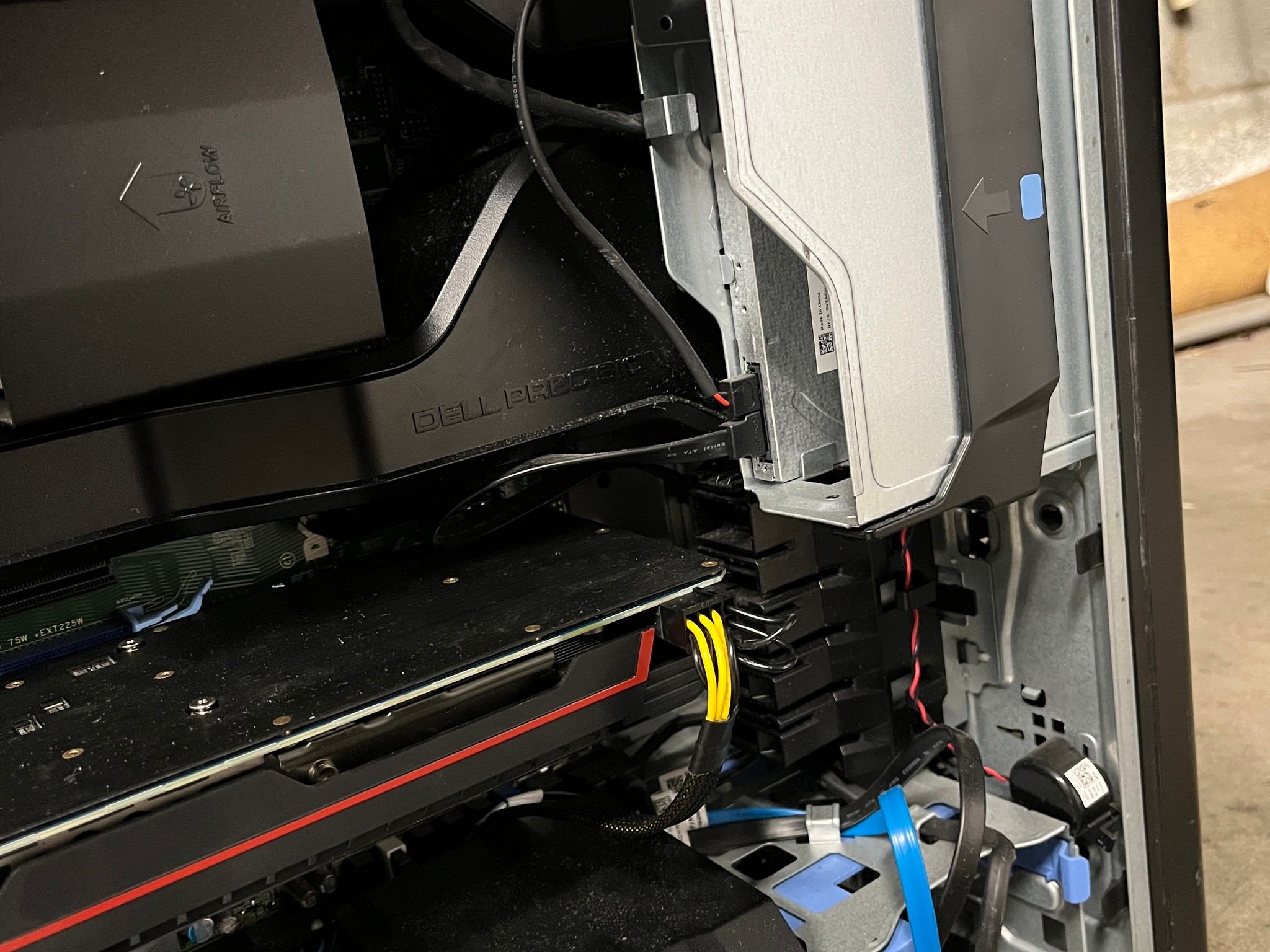 🔥NVIDIA GTX 1080, Intel Xeon 6 Core (Same as i7), 500 GB SSD, 12 GB RAM, Dell T5810 Gaming PC 🔵