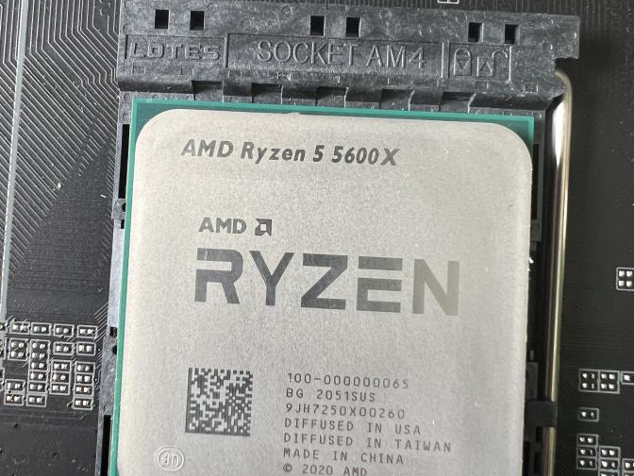 AMD 5600x / 16GB RAM / B550M Pro P