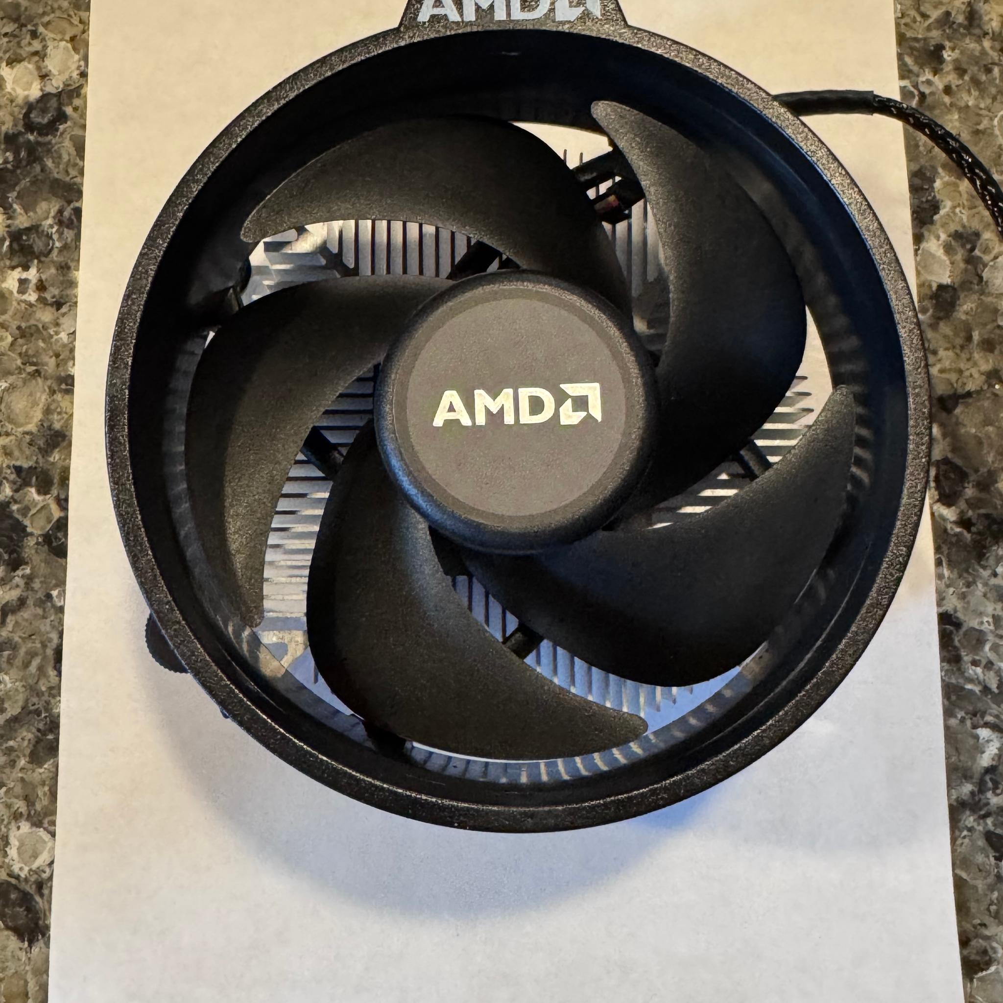 AMD Ryzen 5 7600 w/ Stock Cooler