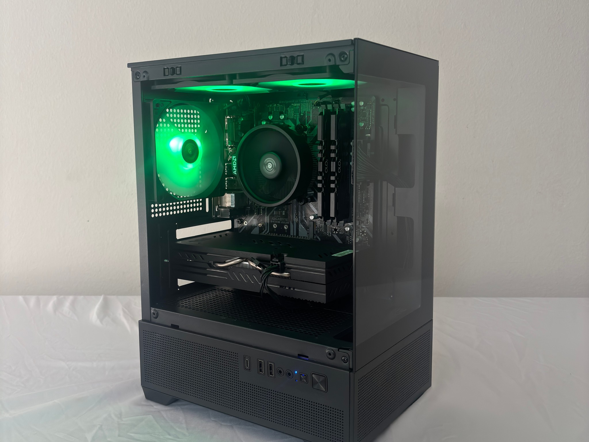 Ryzen 5 2600x + RX 580 Budget Gaming PC | 16GB RAM | WIFI | Win 11 Pro Activated | 500GB SSD