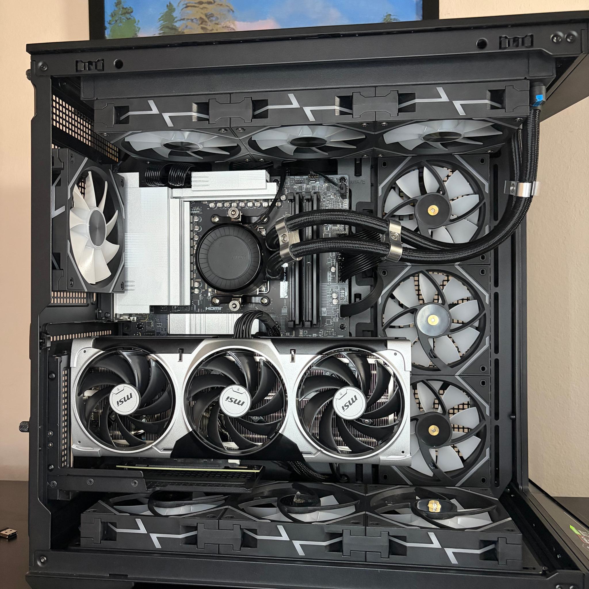 9850X3D + RTX 5070 Ti – Full MSI Ecosystem