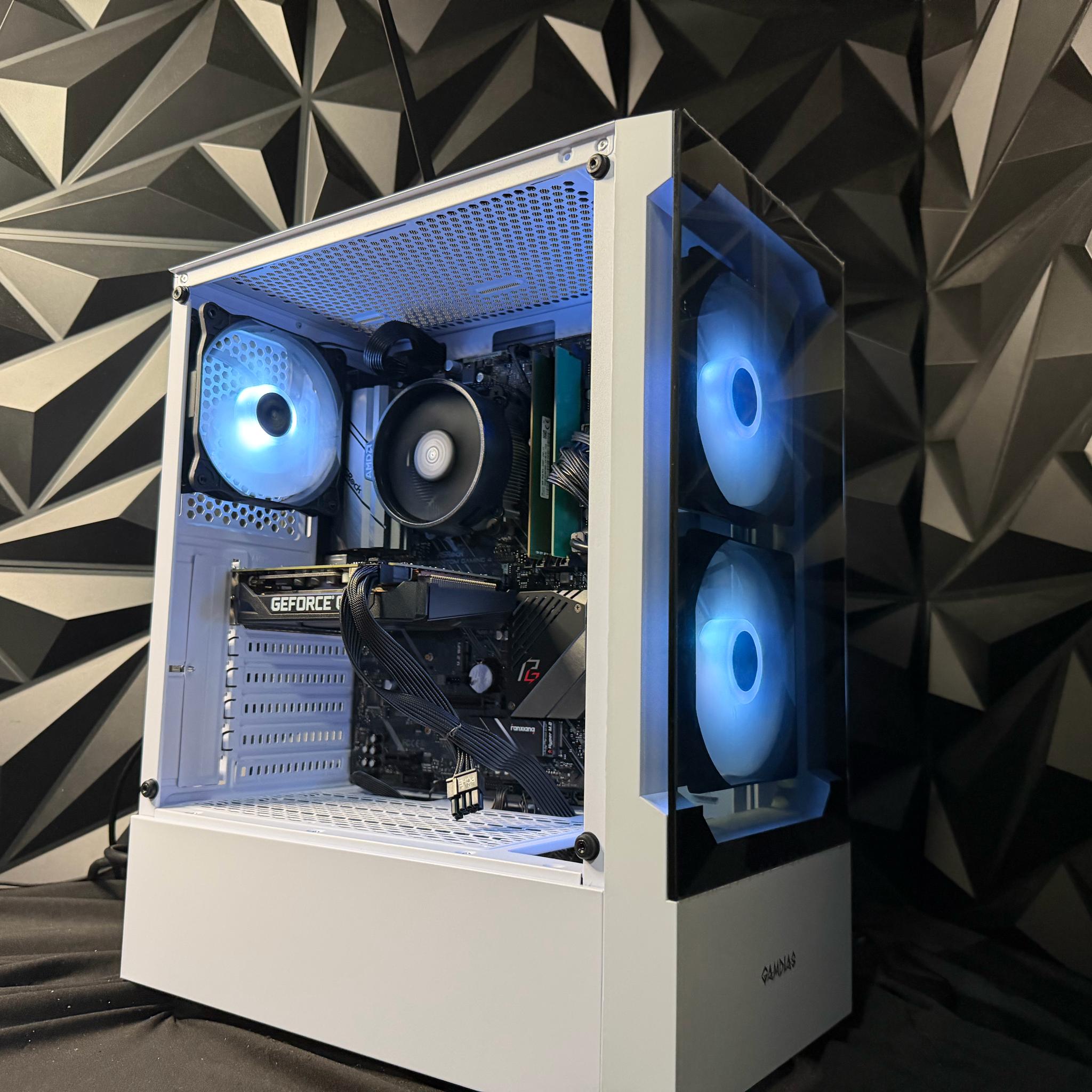 💸🎮 THE BUDGET BOOMER 🎮💸Ryzen 5 3600| GTX 1660 Super| 16 GB DDR4| 750 GB NVMe| 650W PSU