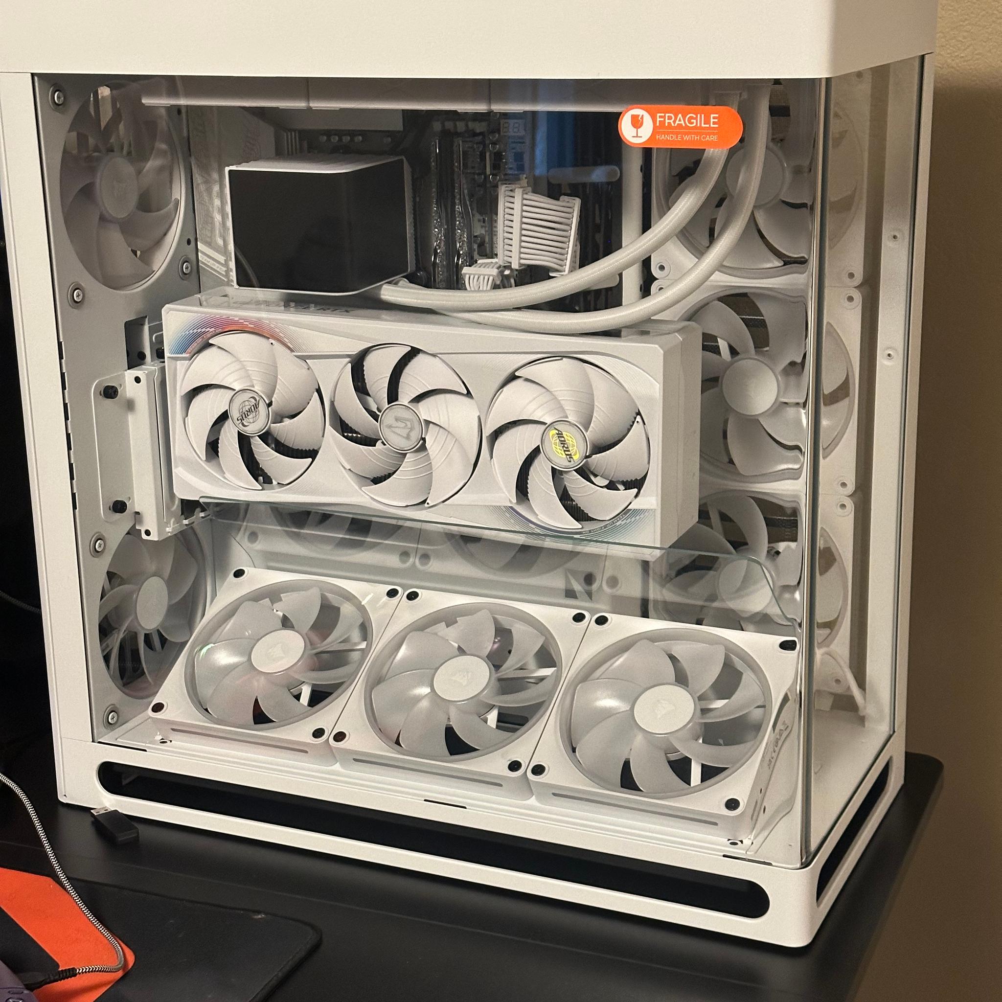 RTX 5090 Master ICE + Ryzen 9800X3D beast PC, 4TB NVMe, 32GB RAM, 4K ready