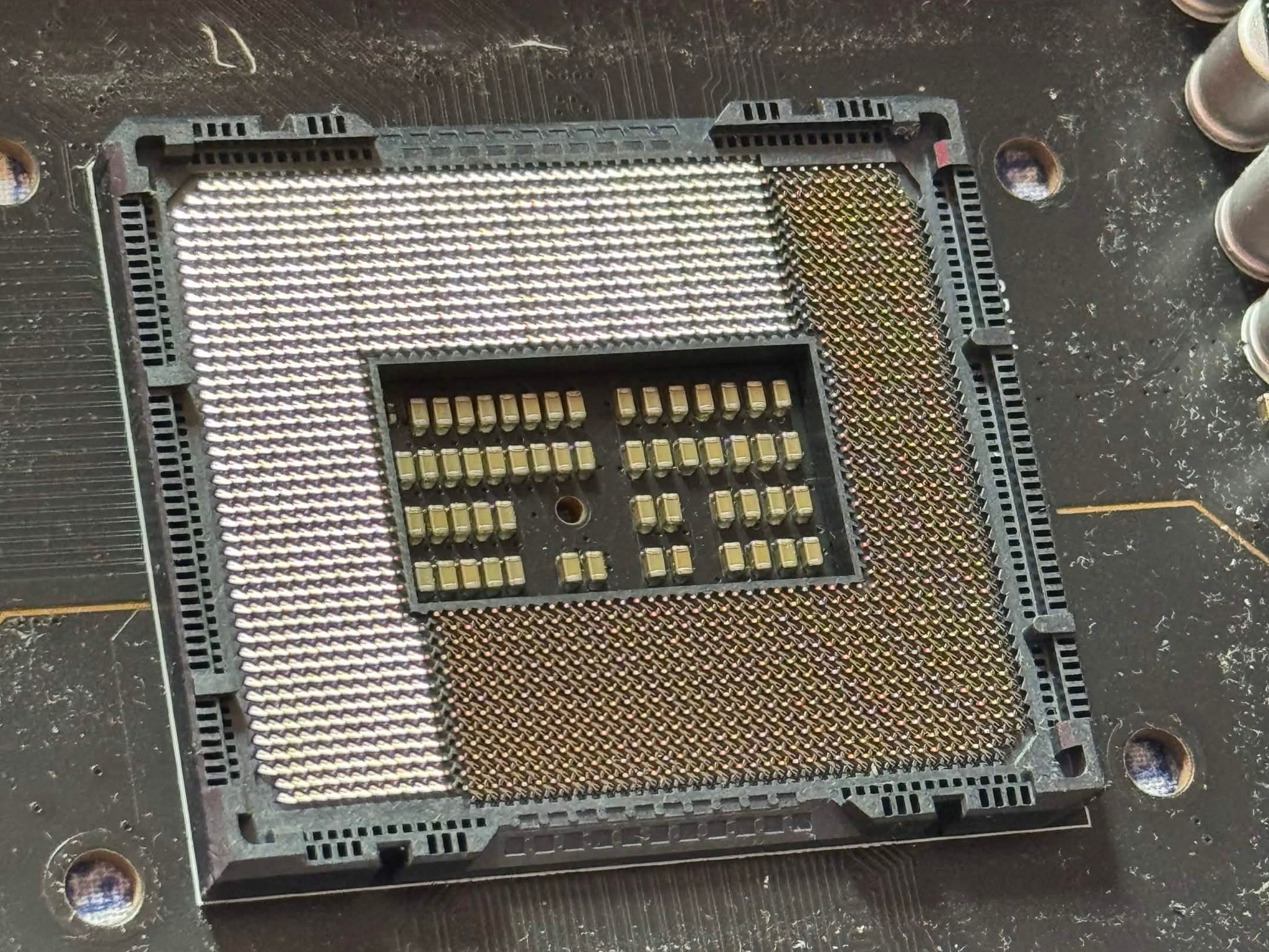MSI MAG Z790 TOMAHAWK WIFI DDR5 Motherbaord + Contact Frame