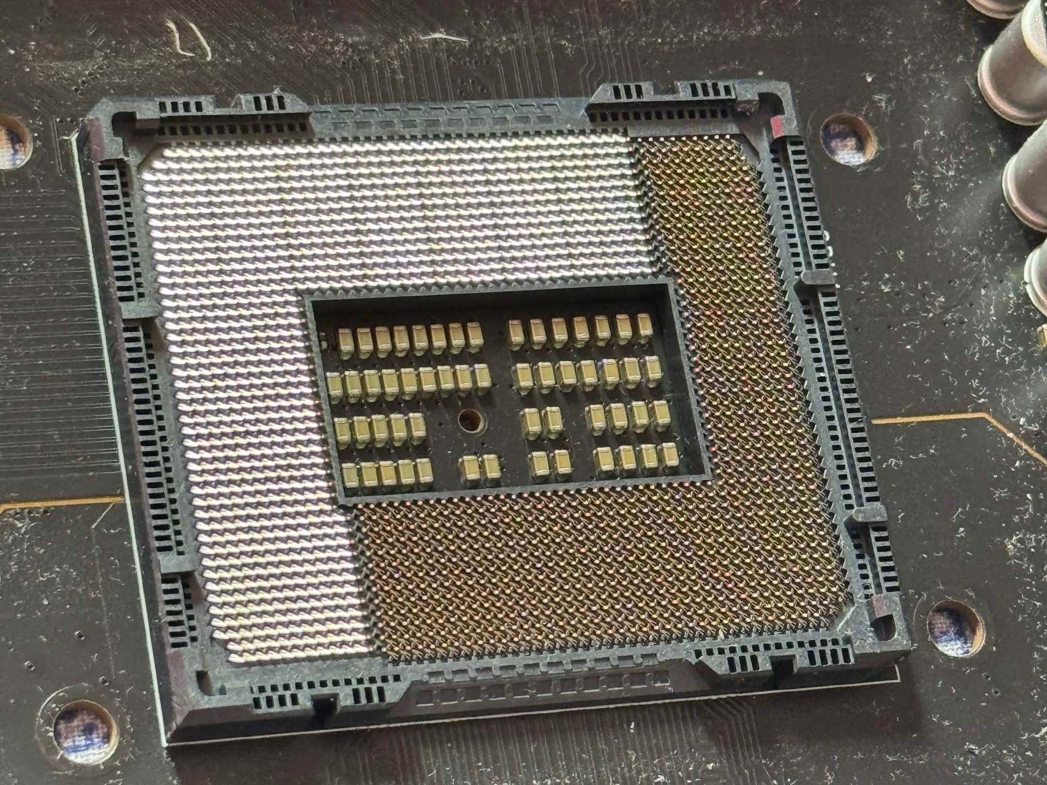 MSI MAG Z790 TOMAHAWK WIFI Motherbaord + Contact Frame