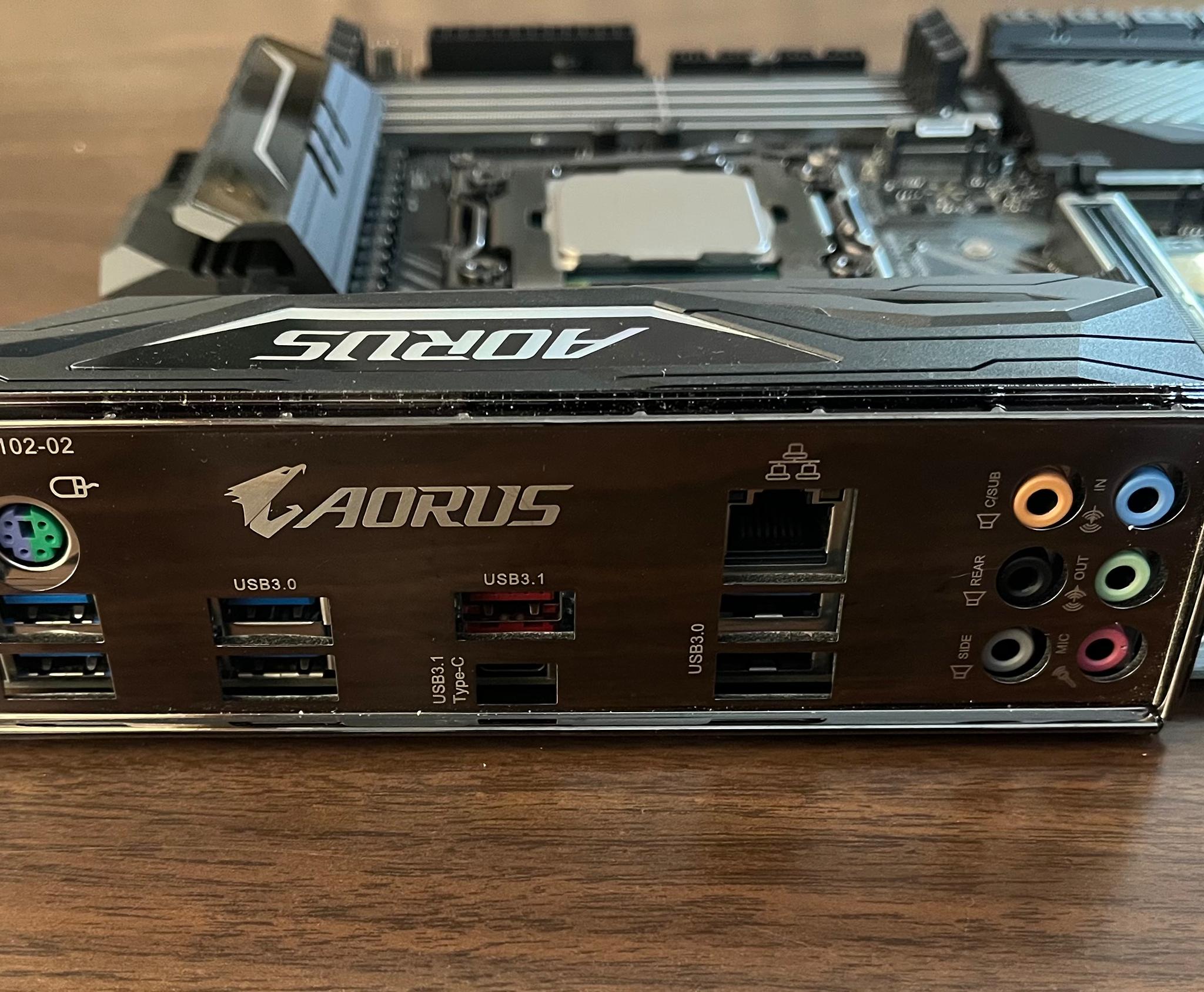 I9-7940X | X299 AORUS Gaming 3 Pro | 14-Core i9 CPU | MB Updated To Latest BIOS | With I/O Shield