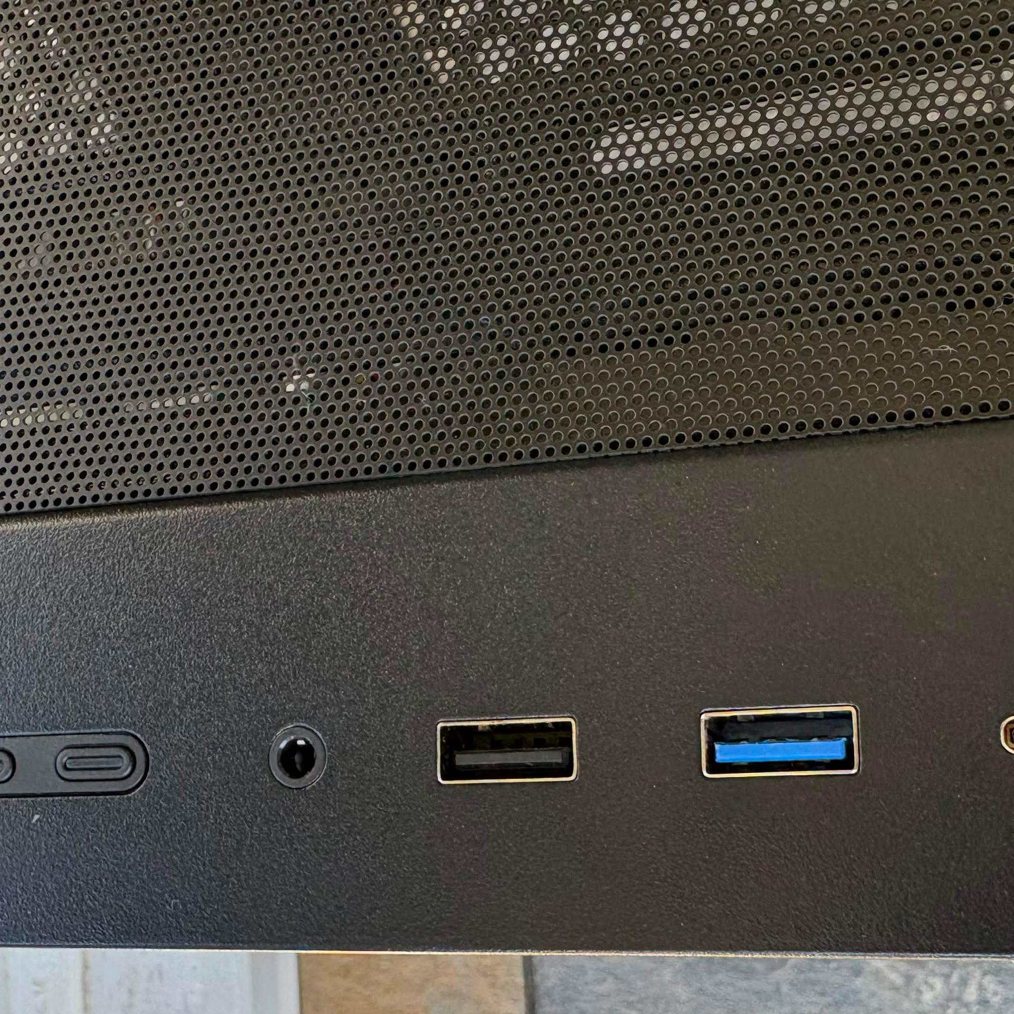 BCC Shadowclaw | Ryzen 7 2700X | GTX 1660 SUPER | 16GB RAM | 128GB Boot + 1TB Storage
