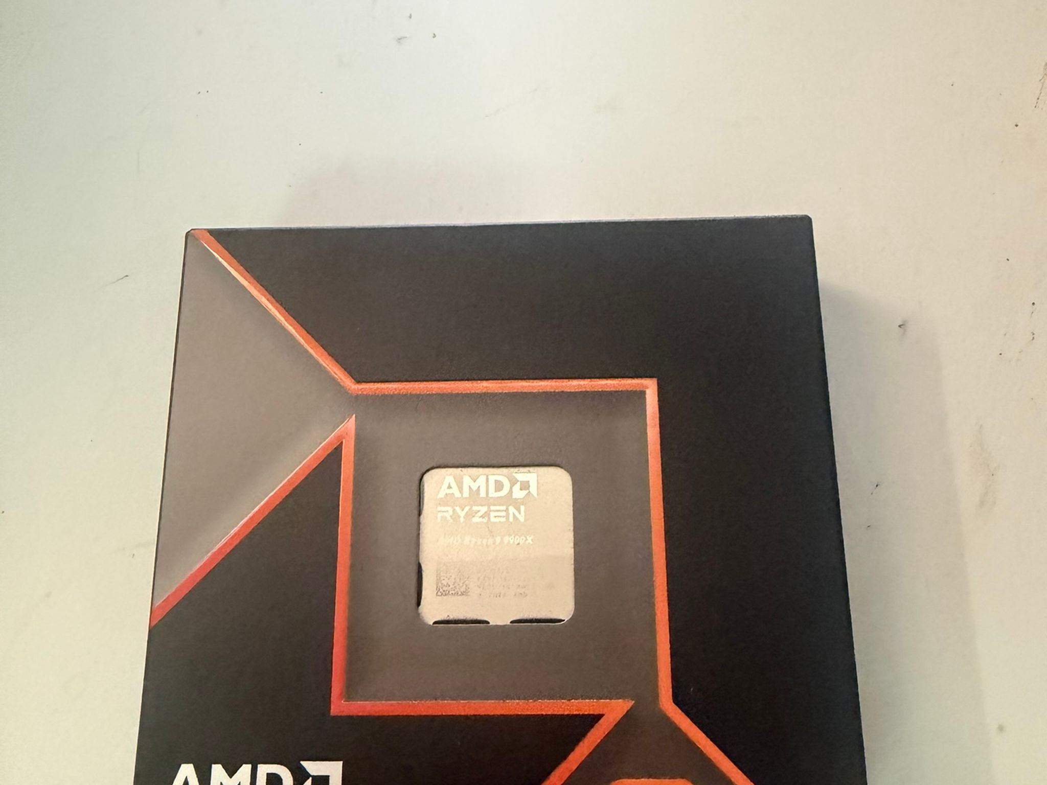 AMD Ryzen 9 9900X