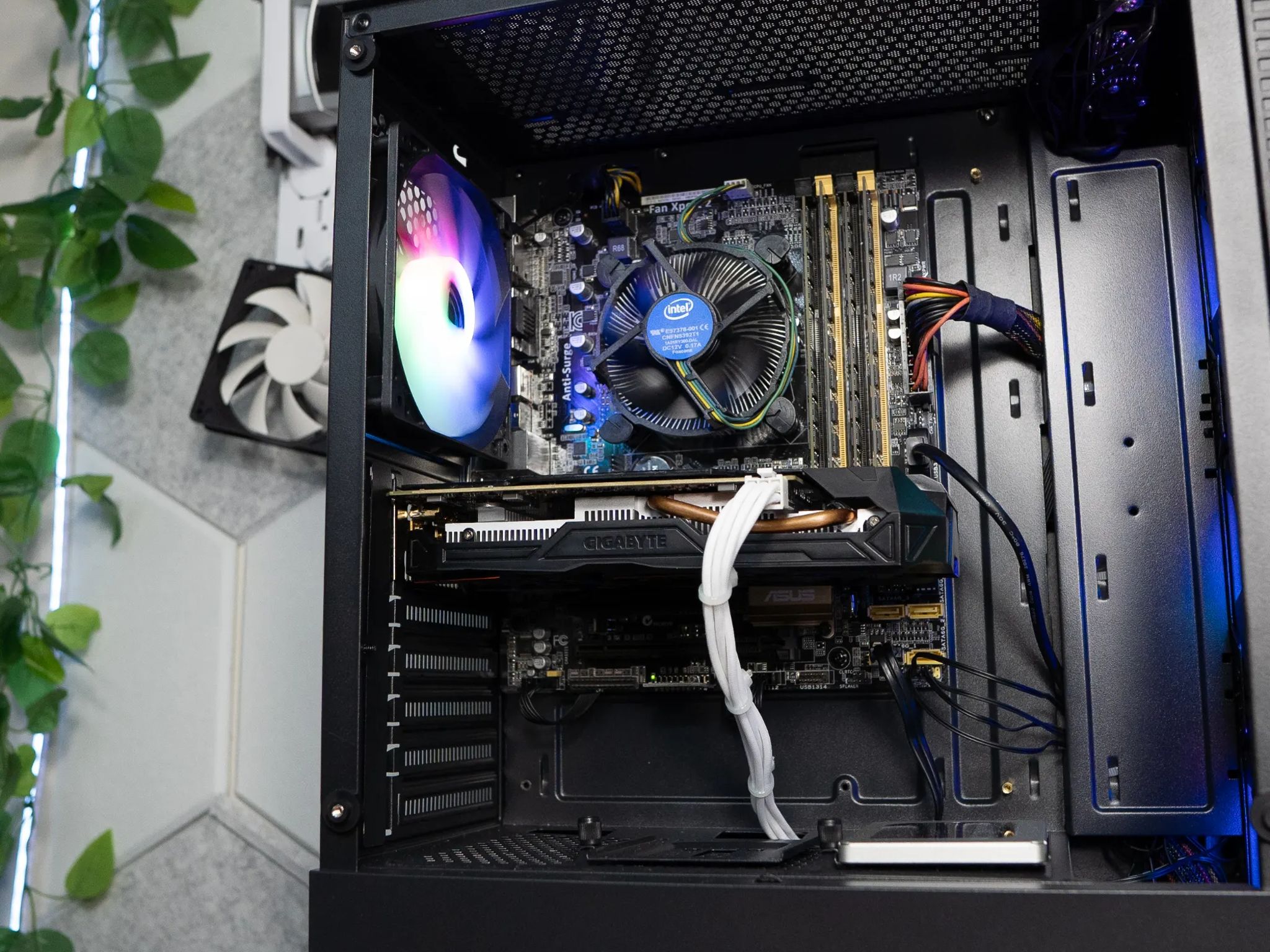 🍬🌠 BUDGET - BO6 Ready GAMING PC | GIGABYTE GTX 1060 3GB | INTEL i7 4790 | 32GB RAM | 1TB SSD |