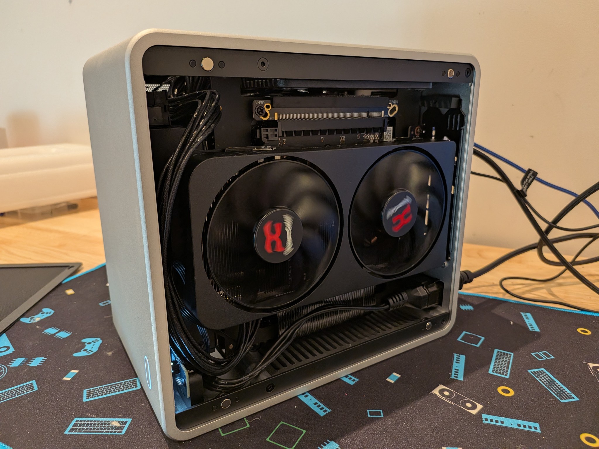 1440p Adventurer - RX 9060 XT 16 GB, Ryzen 5 9600X, 32 GB DDR5 RAM, 1 TB Gen 4 NVME, Noctua
