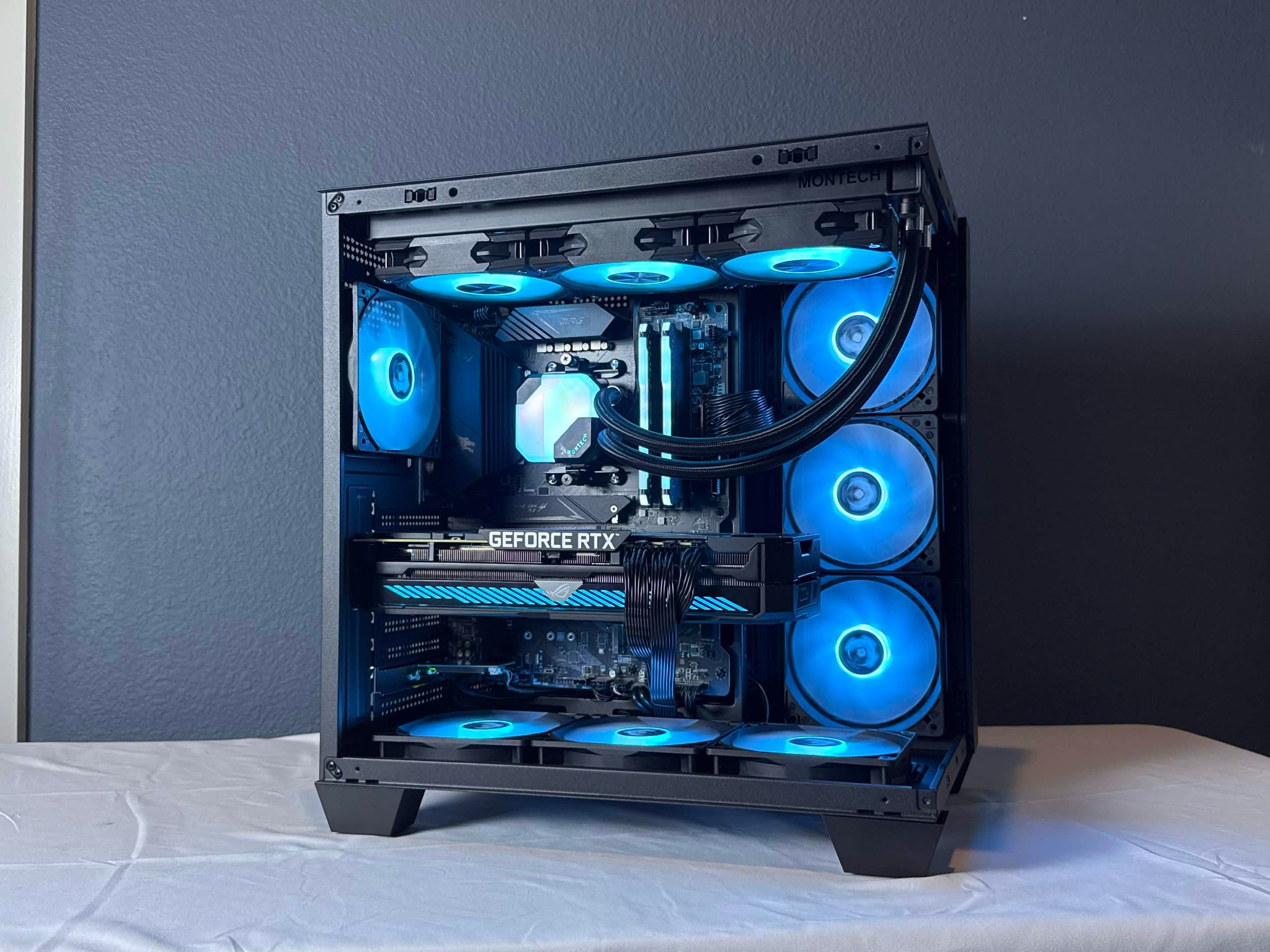 The Showoff 1440P Gaming PC | RTX 3080 | Ryzen 7 | 32 Gb Ram | 1 TB SSD | WIFI/BT | 1080P Killer