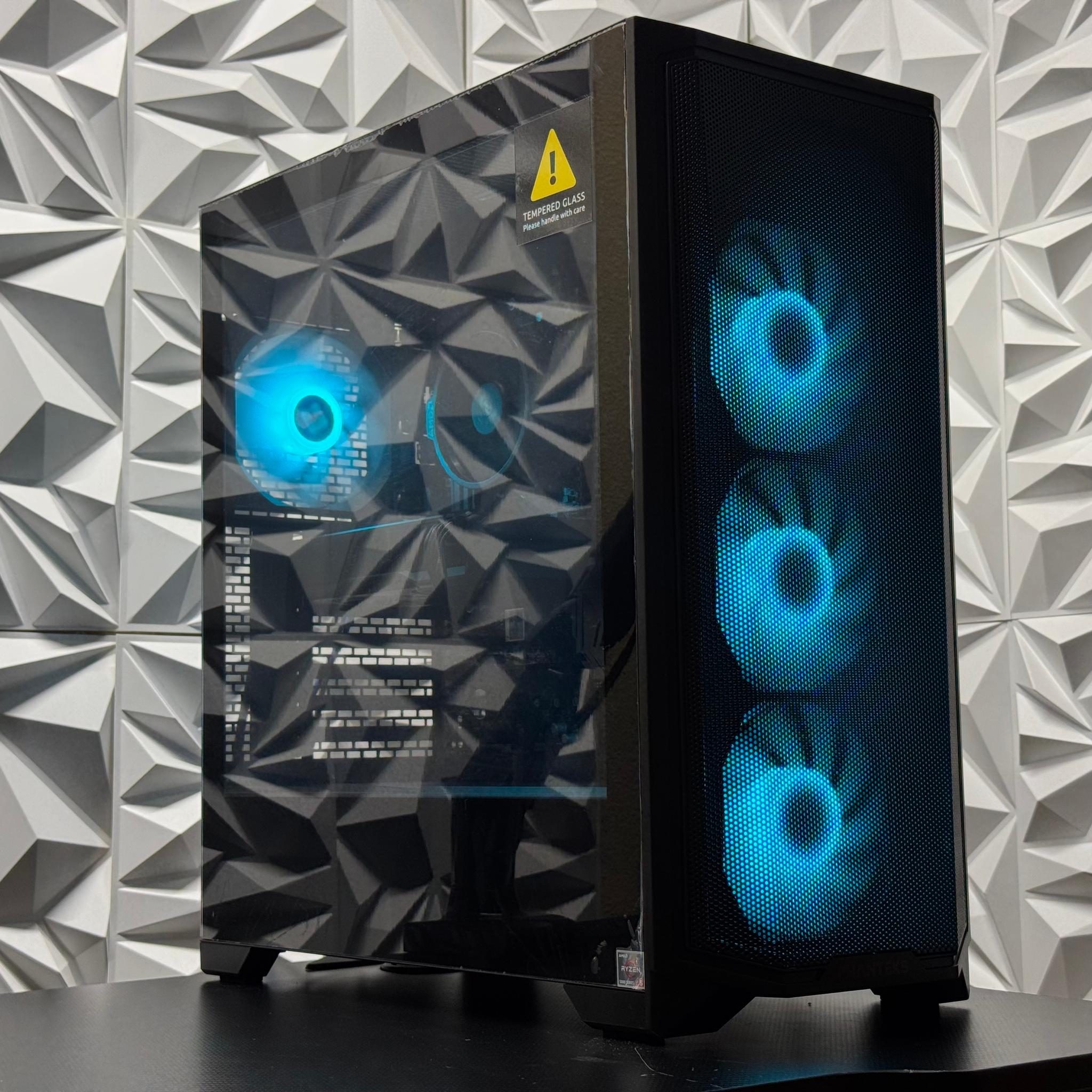1080p/1440p Gaming pc / RX 7600 / Ryzen 5 5500 / 16GB RAM / 512GB SSD / Fortnite / Warzone