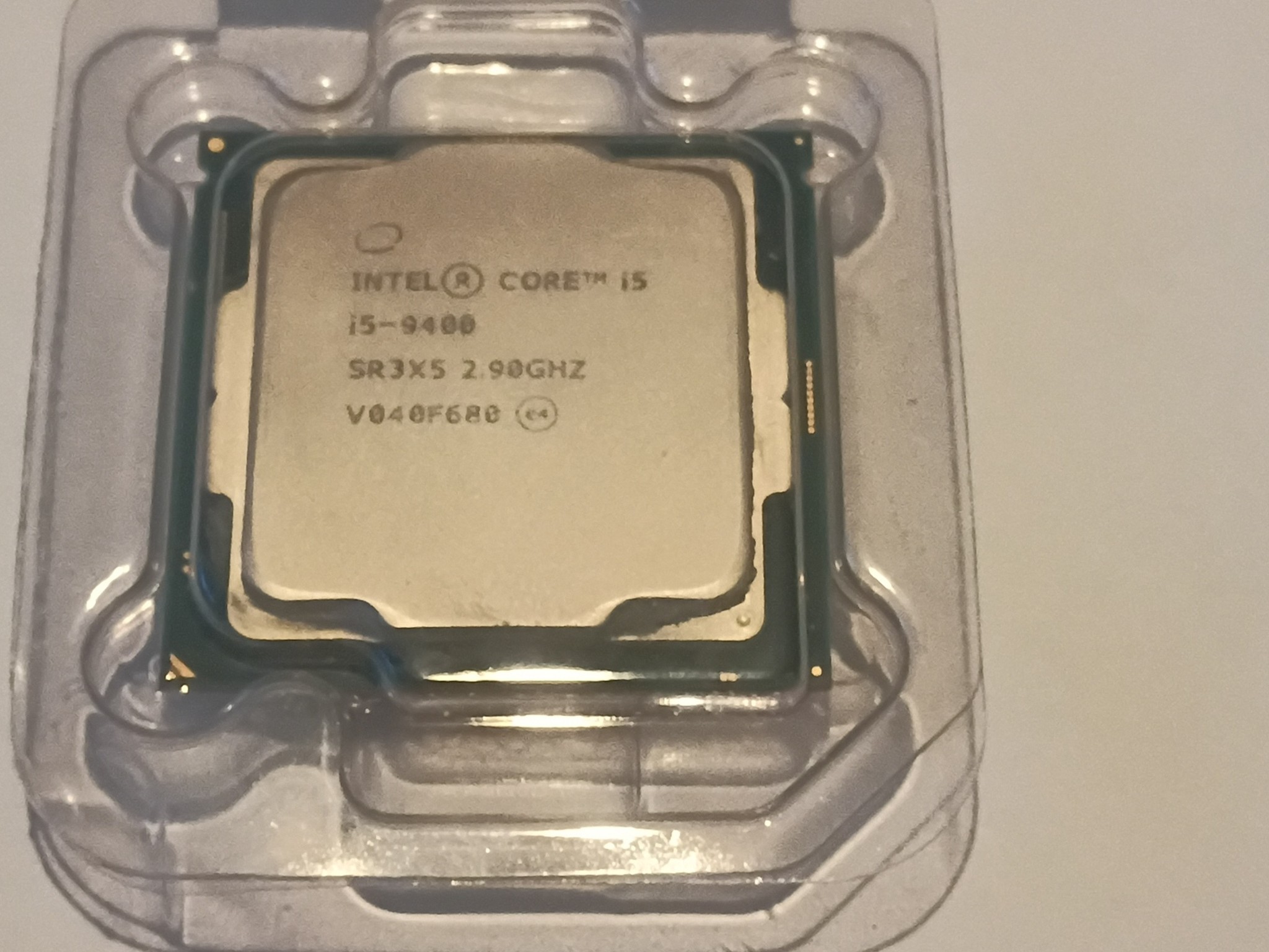i5 9400 and Deep Cool GAMMAXX GT RGB Hydraulic CPU Cooler 120mm