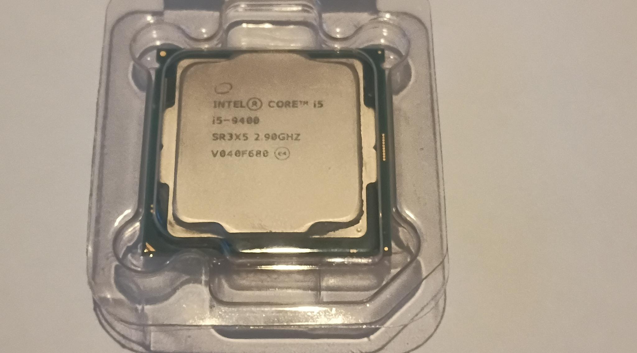 i5 9400 and Deep Cool GAMMAXX GT RGB Hydraulic CPU Cooler 120mm
