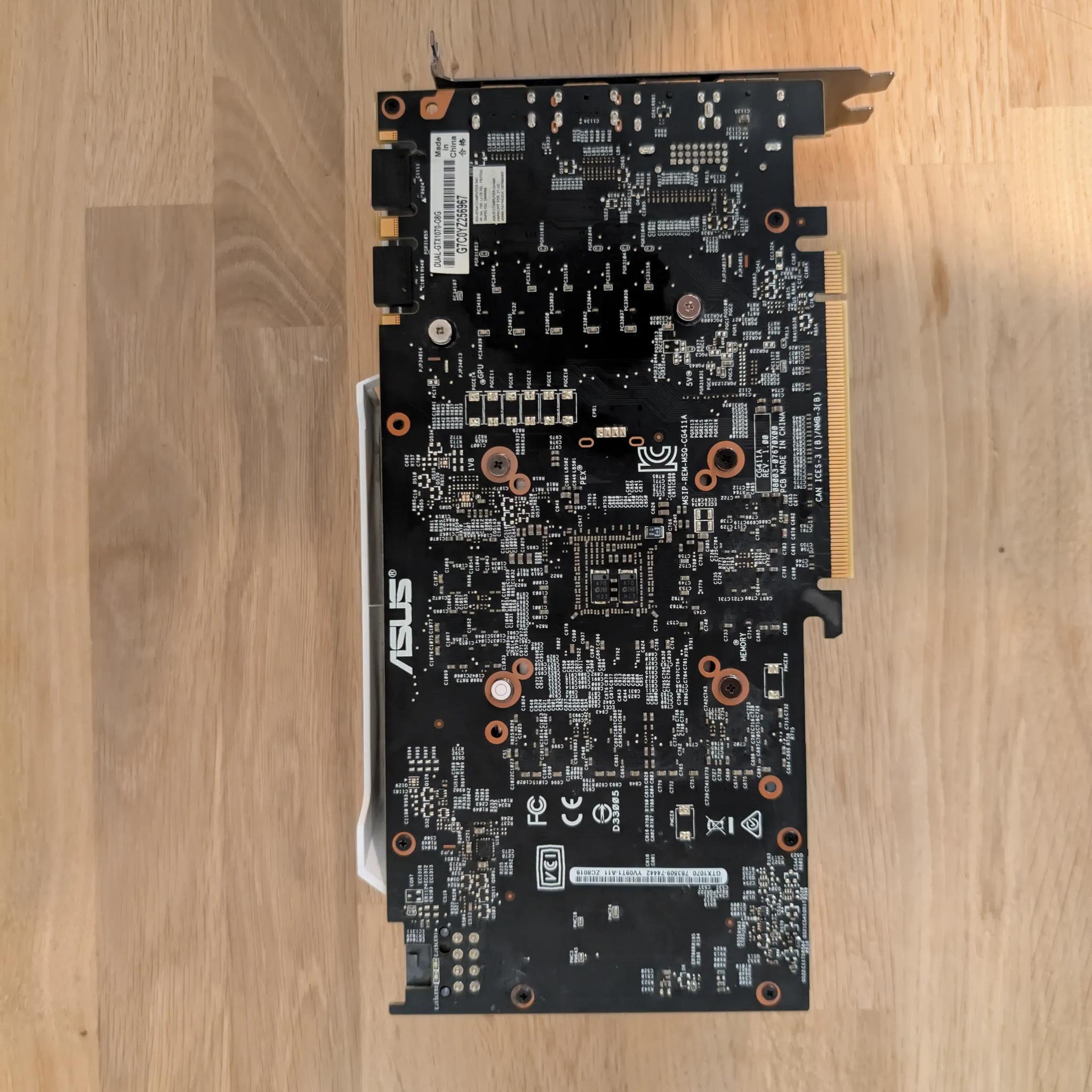 GeForce Dual GTX 1070 Gaming x 8G