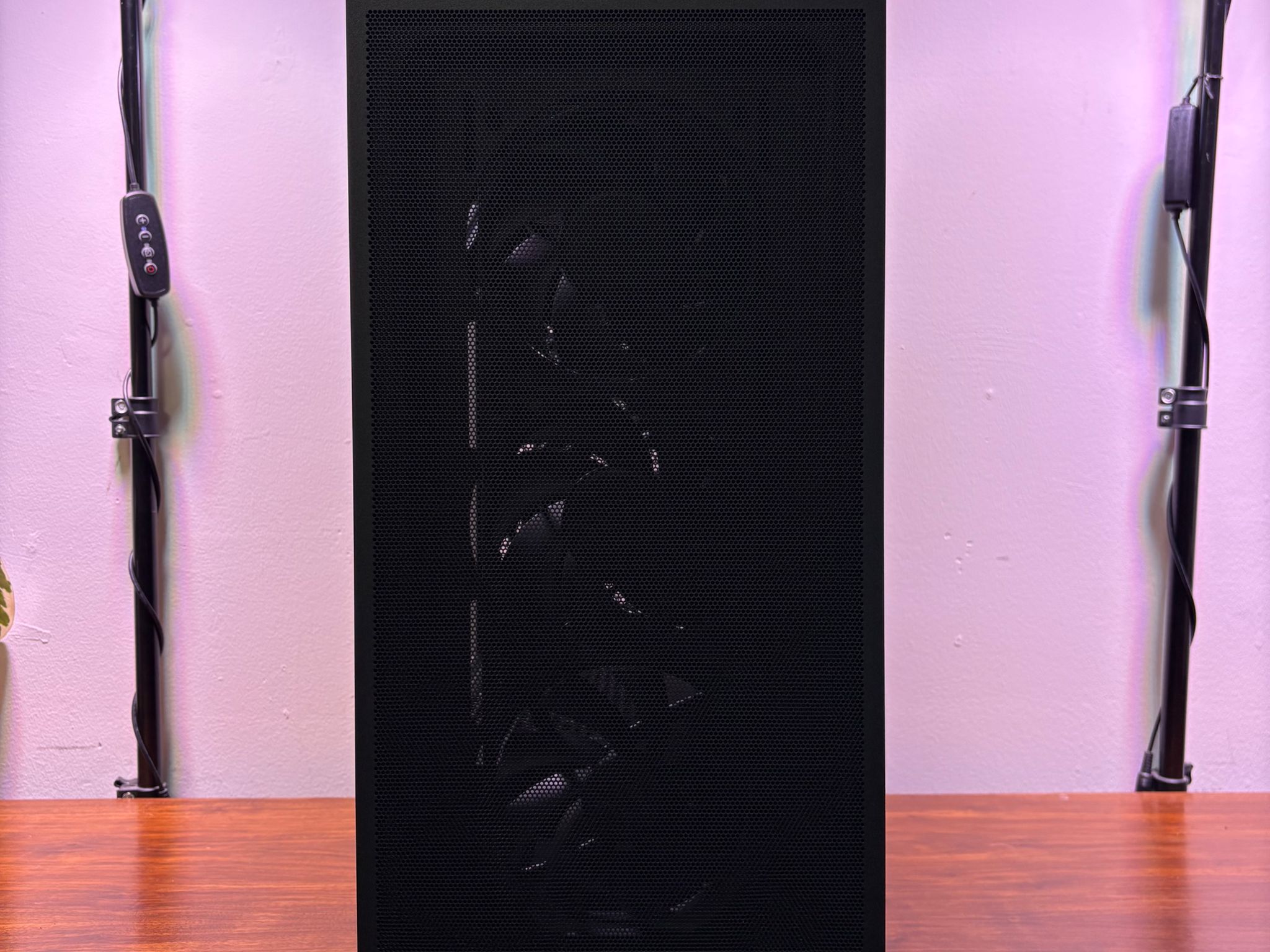 RTX 5070TI | Ryzen 7 7800X3D | 32GB DDR5 | 2 TB SSD's | 750W PSU | 240MM AIO | NZXT Case