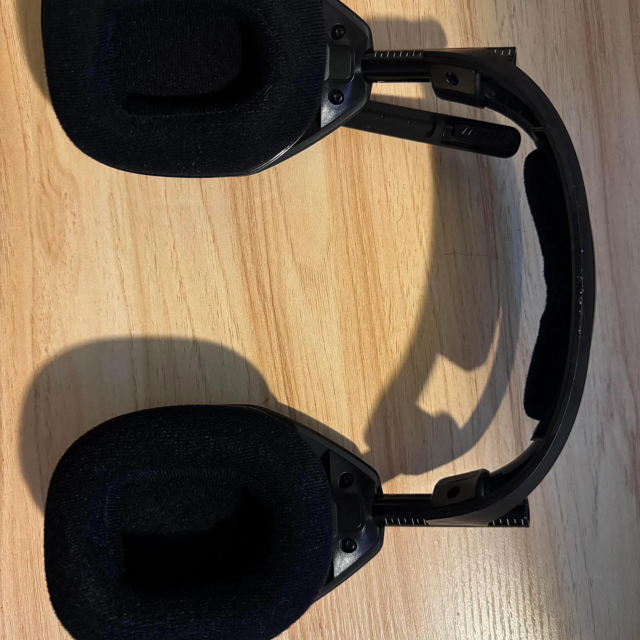 Astro A50 + Base Station