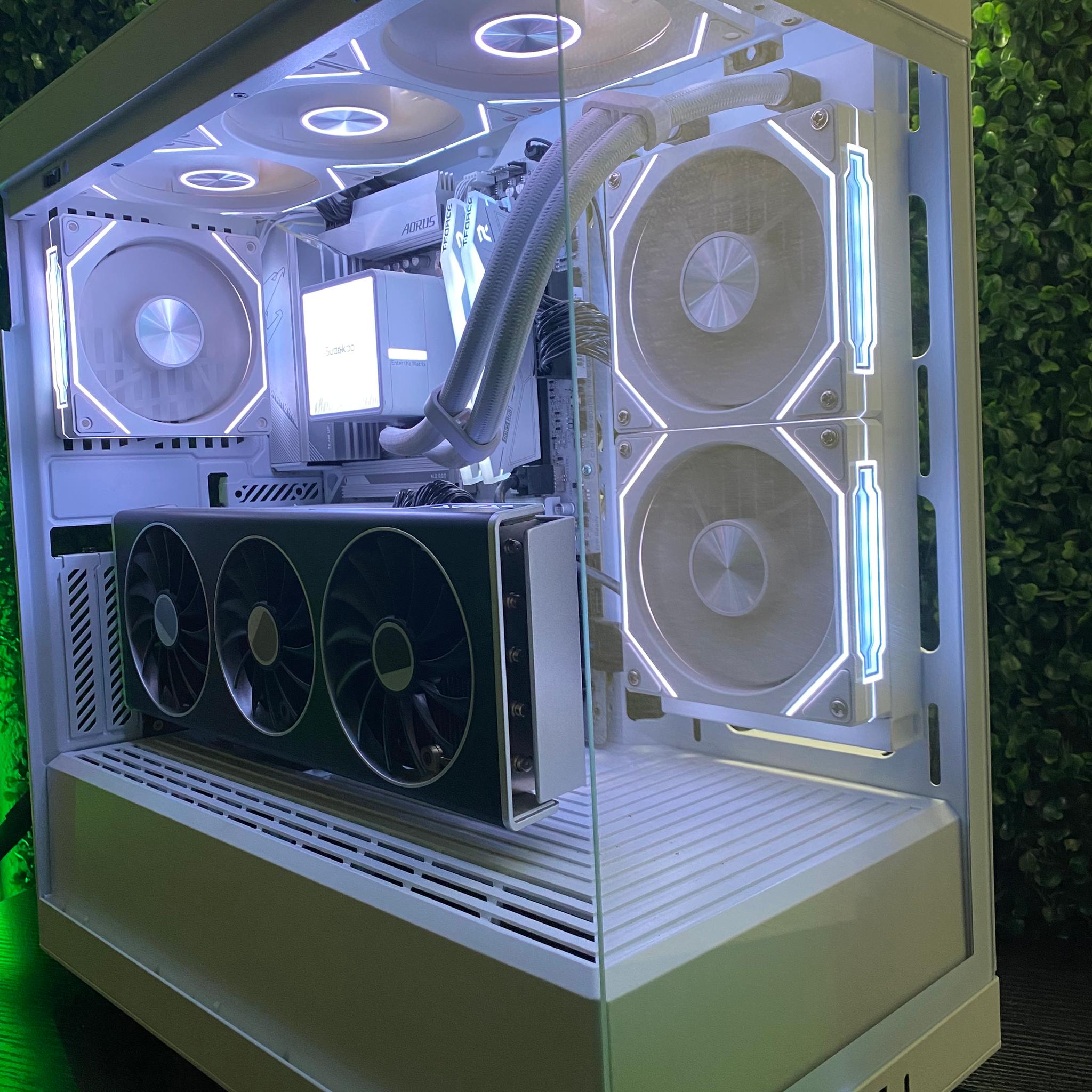 🎋🐼White Panda PC 🎋🐼 | Ryzen 9 9700X + RX 7800 XT + 32GB DDR5 | 4k/1440p |