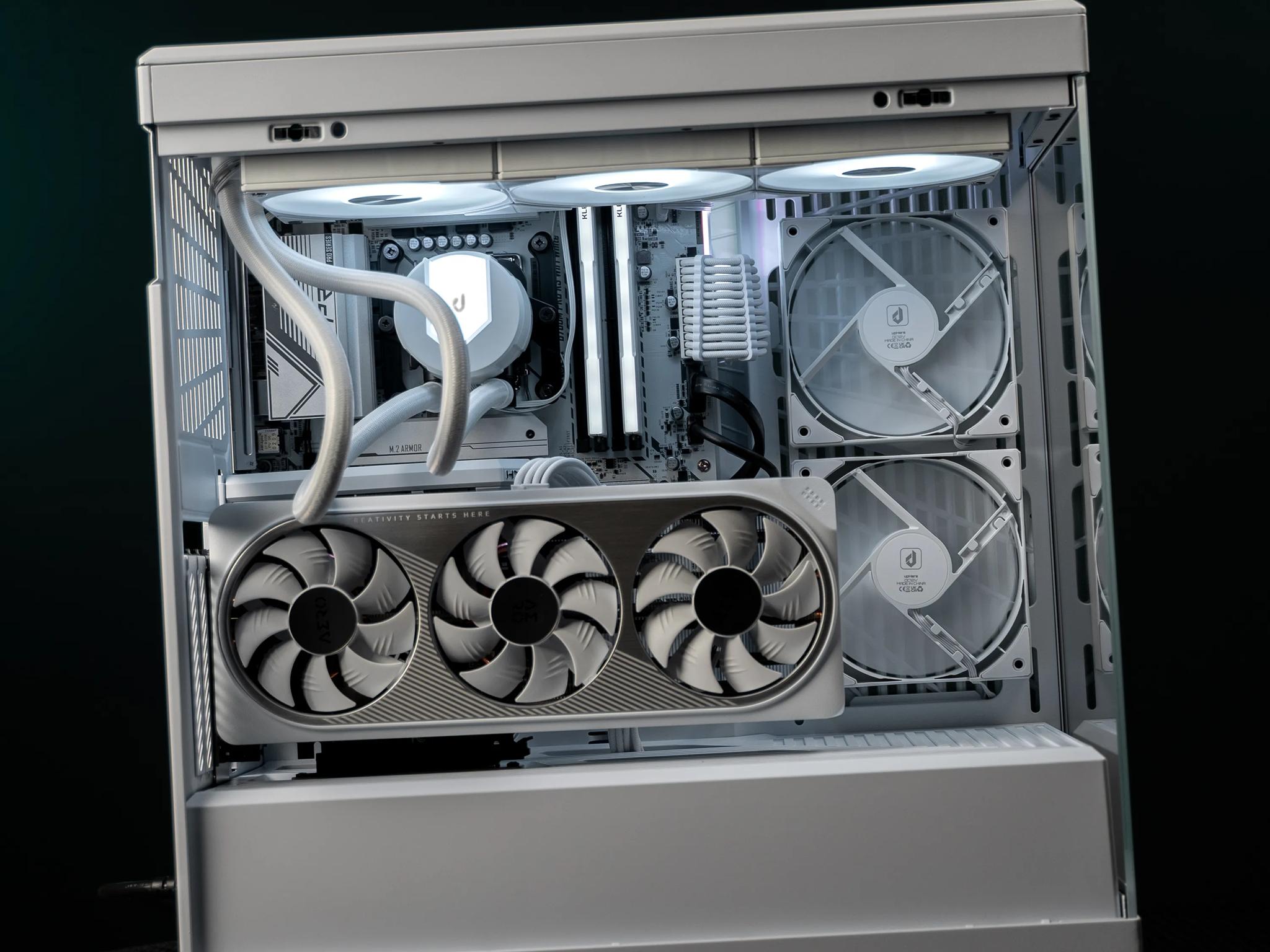 “CorpoLight” RTX 4070 i5 14600K 32GB Windows 11 Pro 2TB Workstation Gaming PC