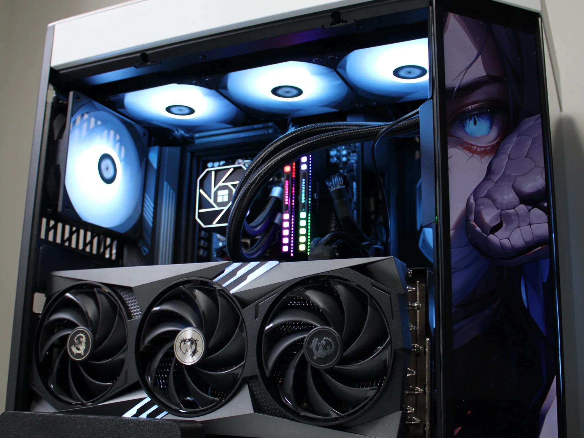 RTX 4090 | Ryzen 7 7800X3D | 2TB SSD NVMe | 32GB RAM DDR5 | 850W PSU