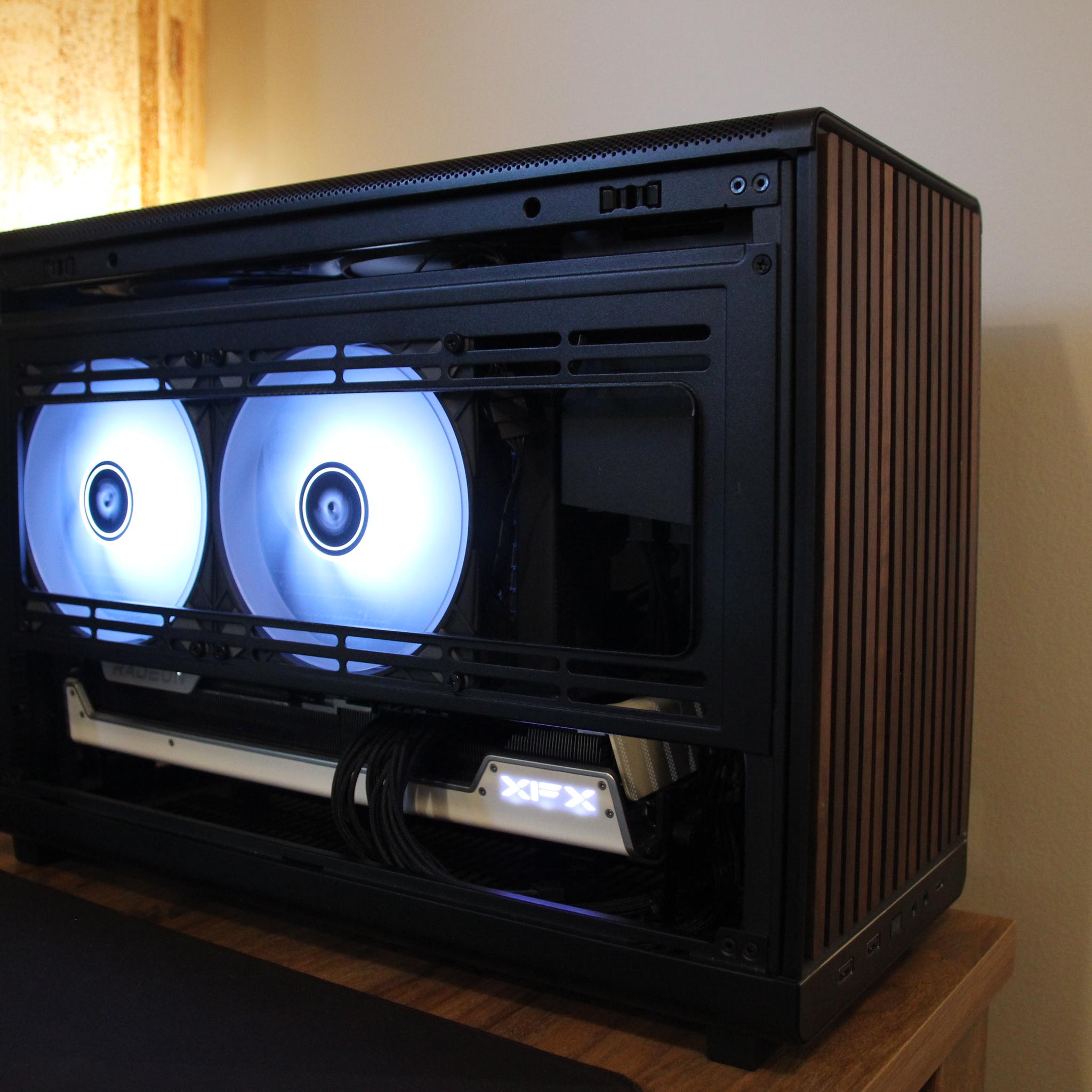 Compact + Classy 7900xt Gaming PC