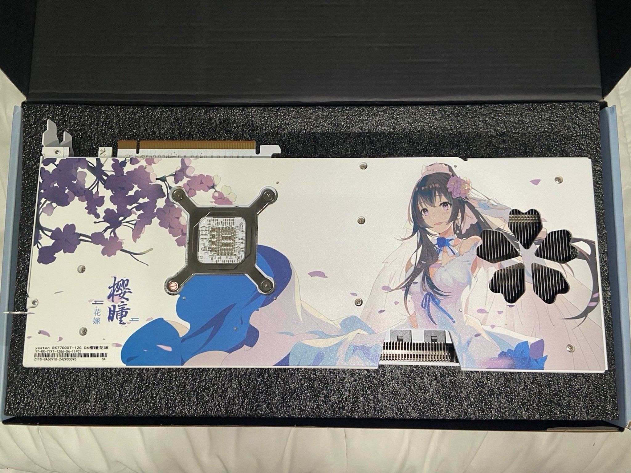 Yeston Sakura 7700 xt 12gb