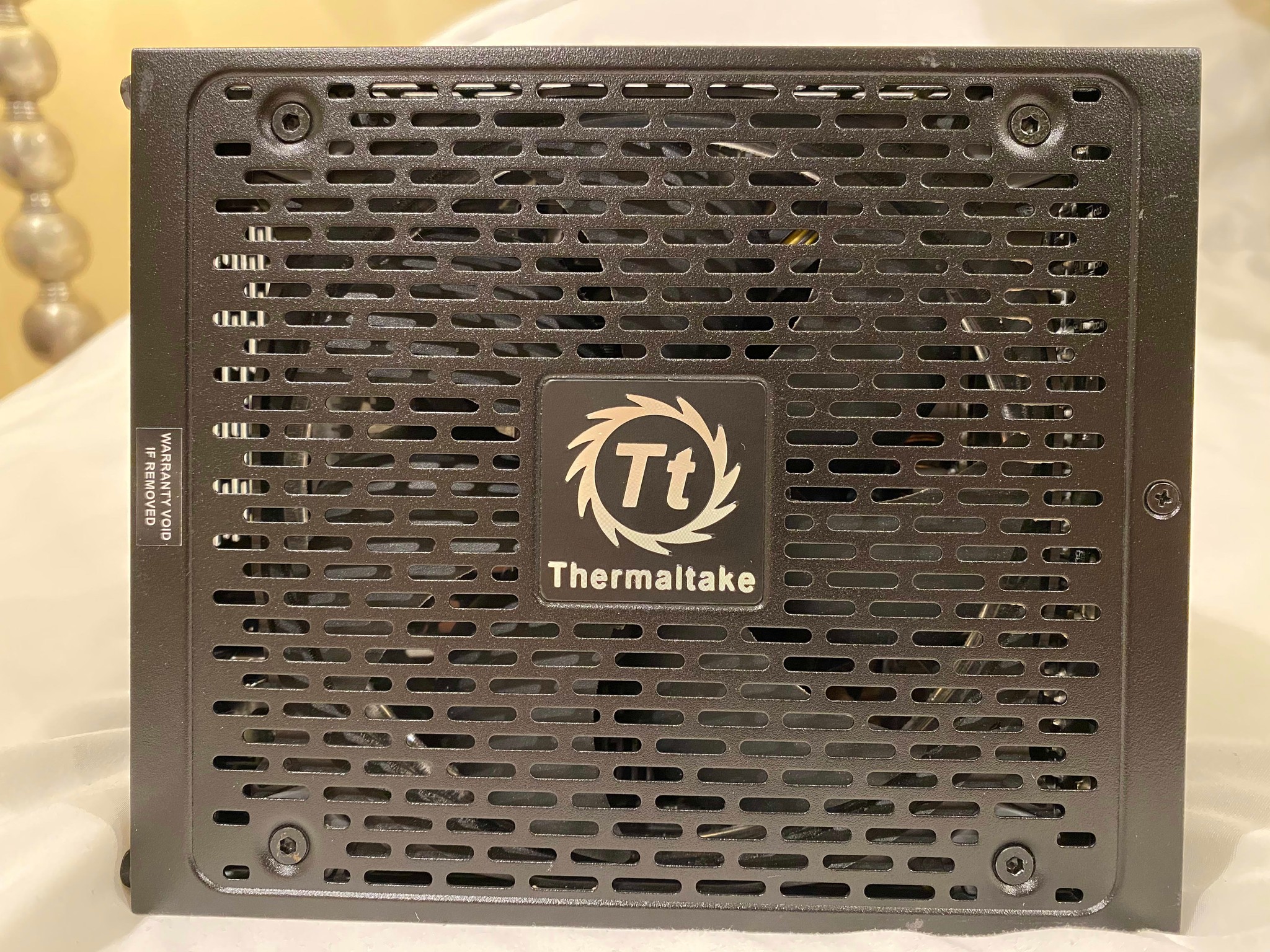 System Pull TT 1200W Platinum PSU